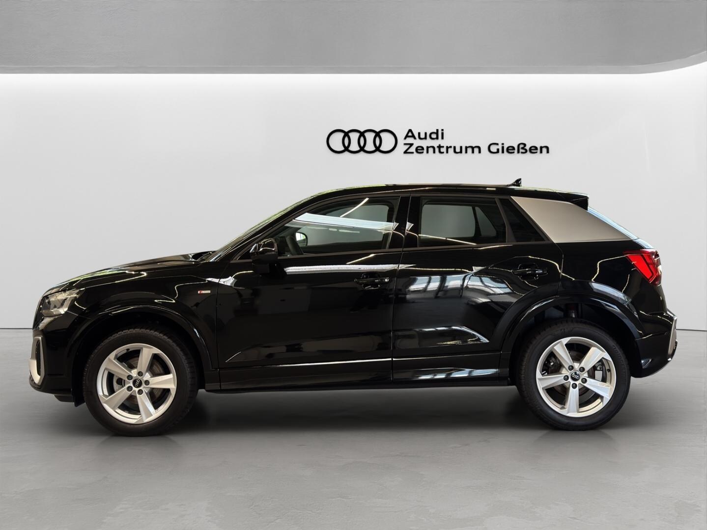 Bild über Audi Q2 S line 35 TFSI S tronic - für weitere Informationen kontaktieren Sie den Audi Partner