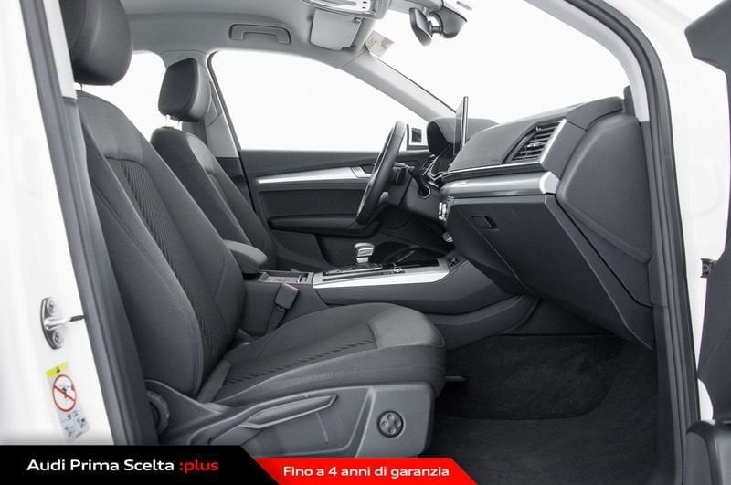 Immagine di Audi Q5 Sportback TFSI e Business Advanced 50 TFSI e quattro 220 kW (299 PS) S tronic - Vista: for more details contact your dealer