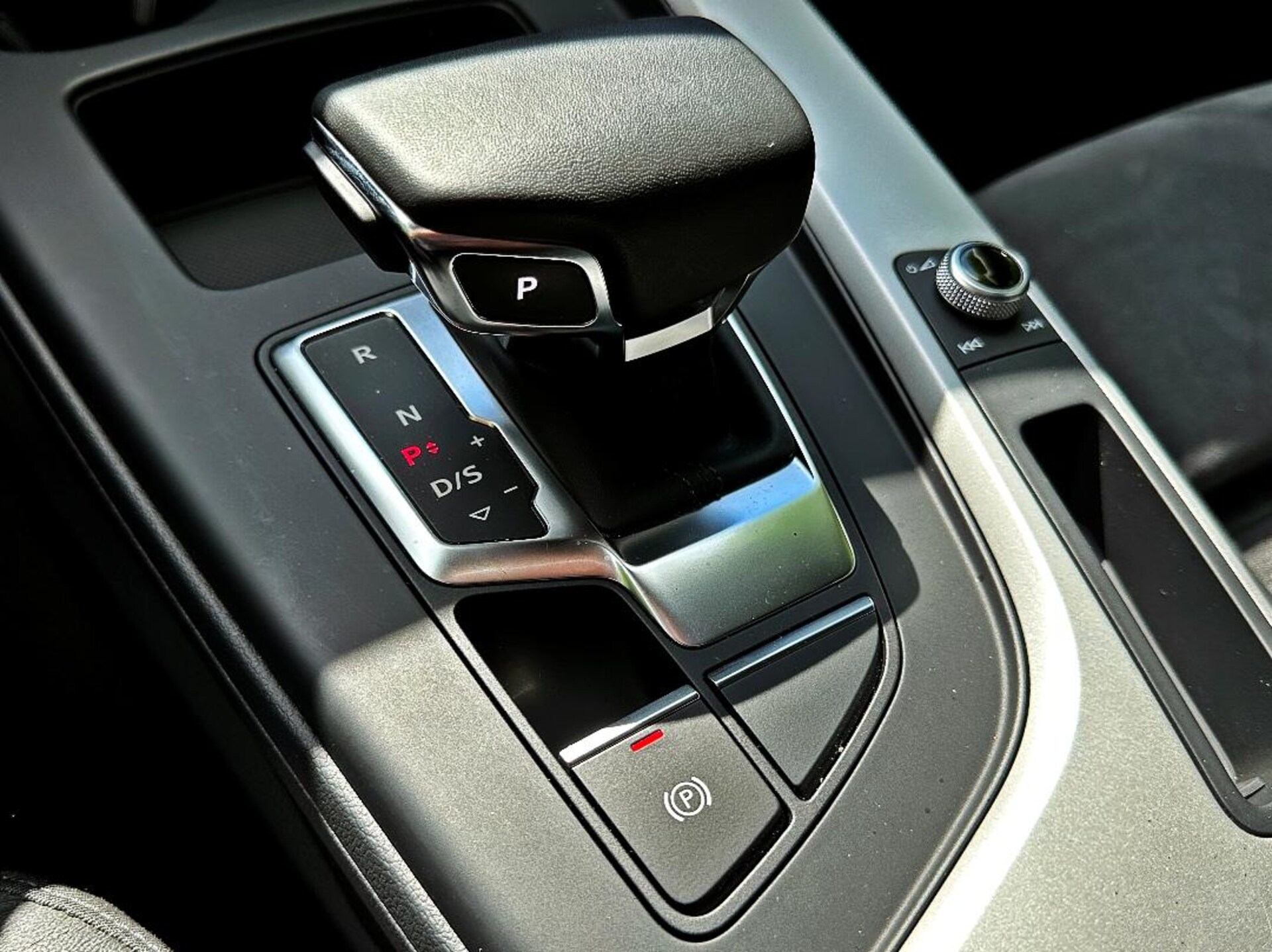 Audi A4 Avant S line