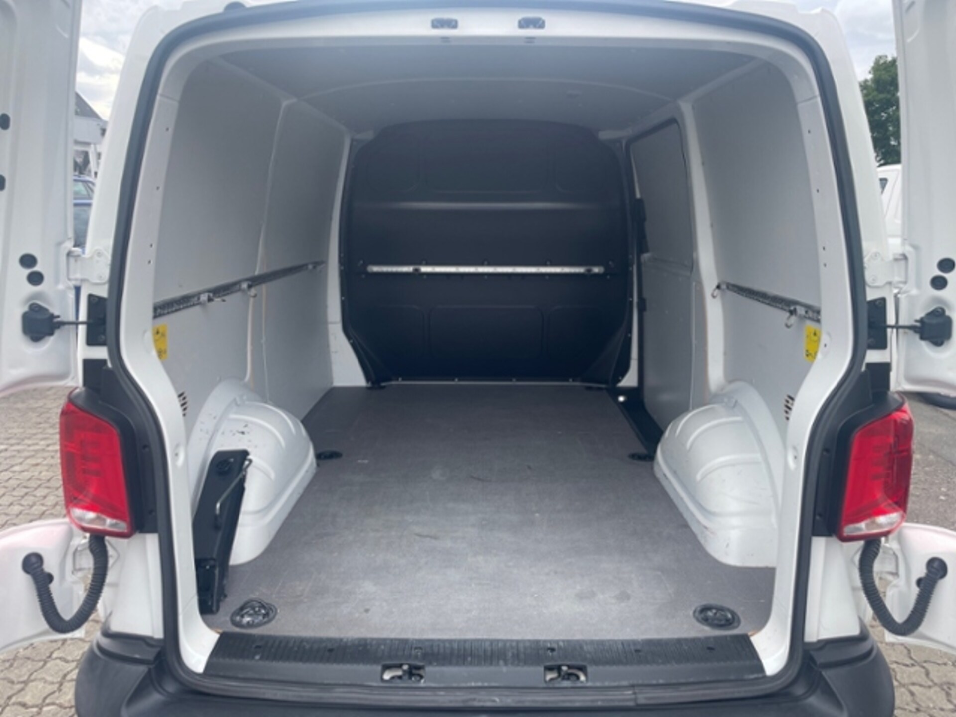 Volkswagen T6.1 Transporter Kasten kurzer Radstand EcoProfi