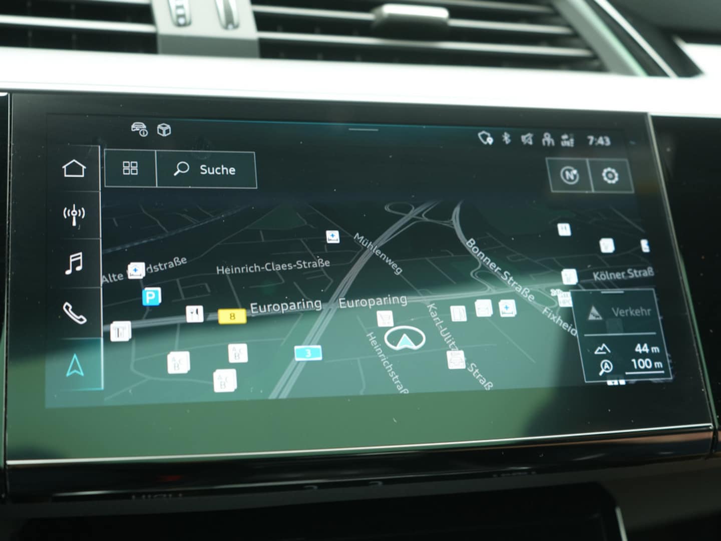 Bild über Audi Q8 e-tron S line 50 e-tron quattro - für weitere Informationen kontaktieren Sie den Audi Partner