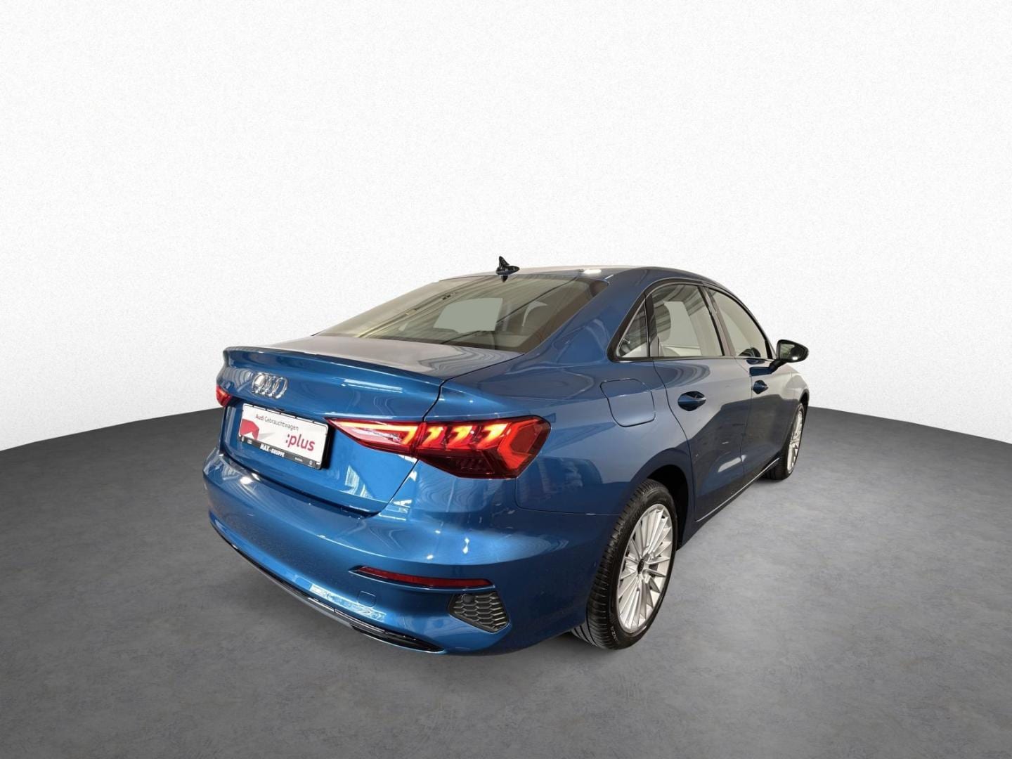 Bild über Audi A3 Limousine advanced 35 TFSI S tronic - für weitere Informationen kontaktieren Sie den Audi Partner