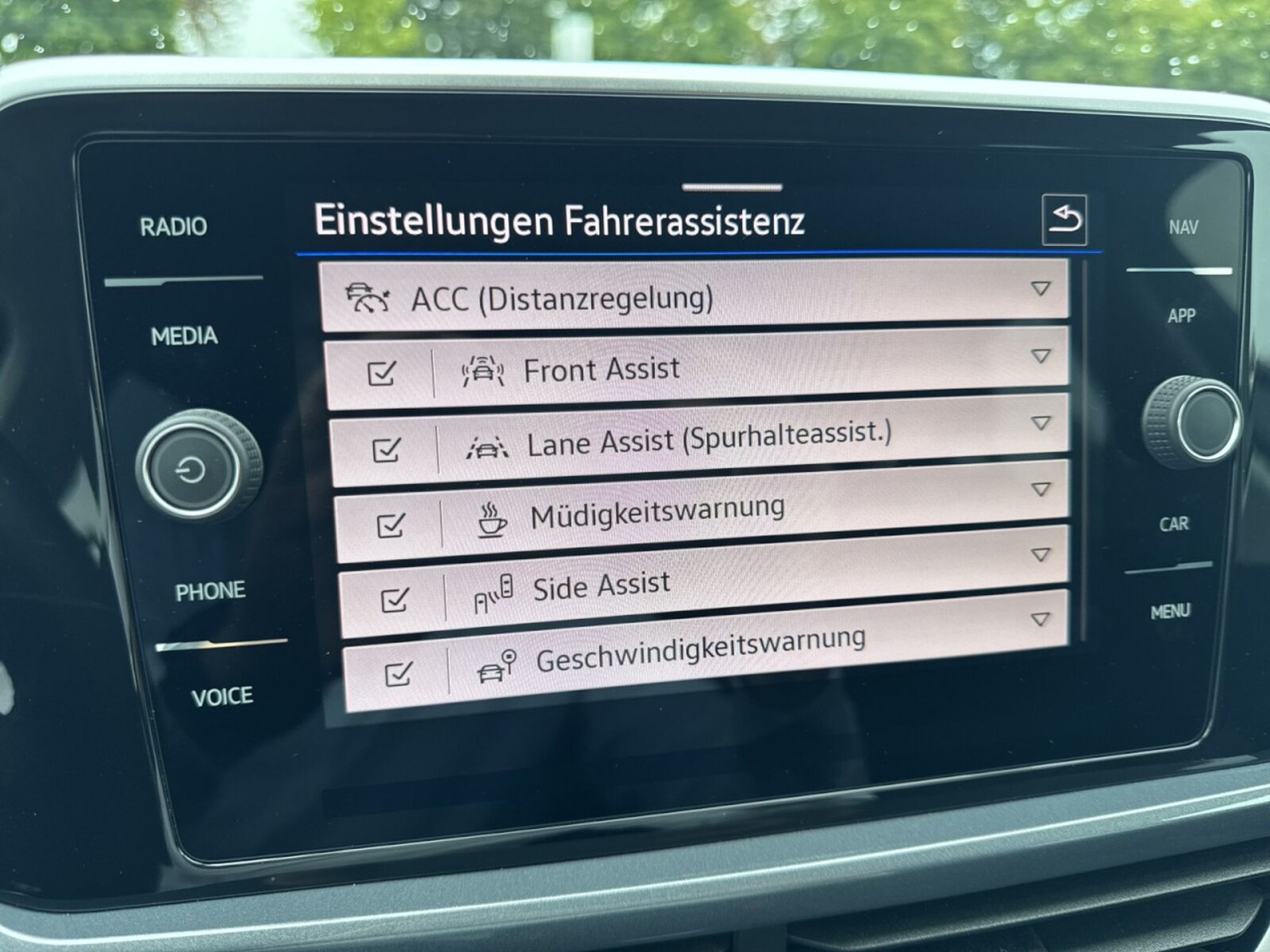 Volkswagen T-Roc – Bild 22