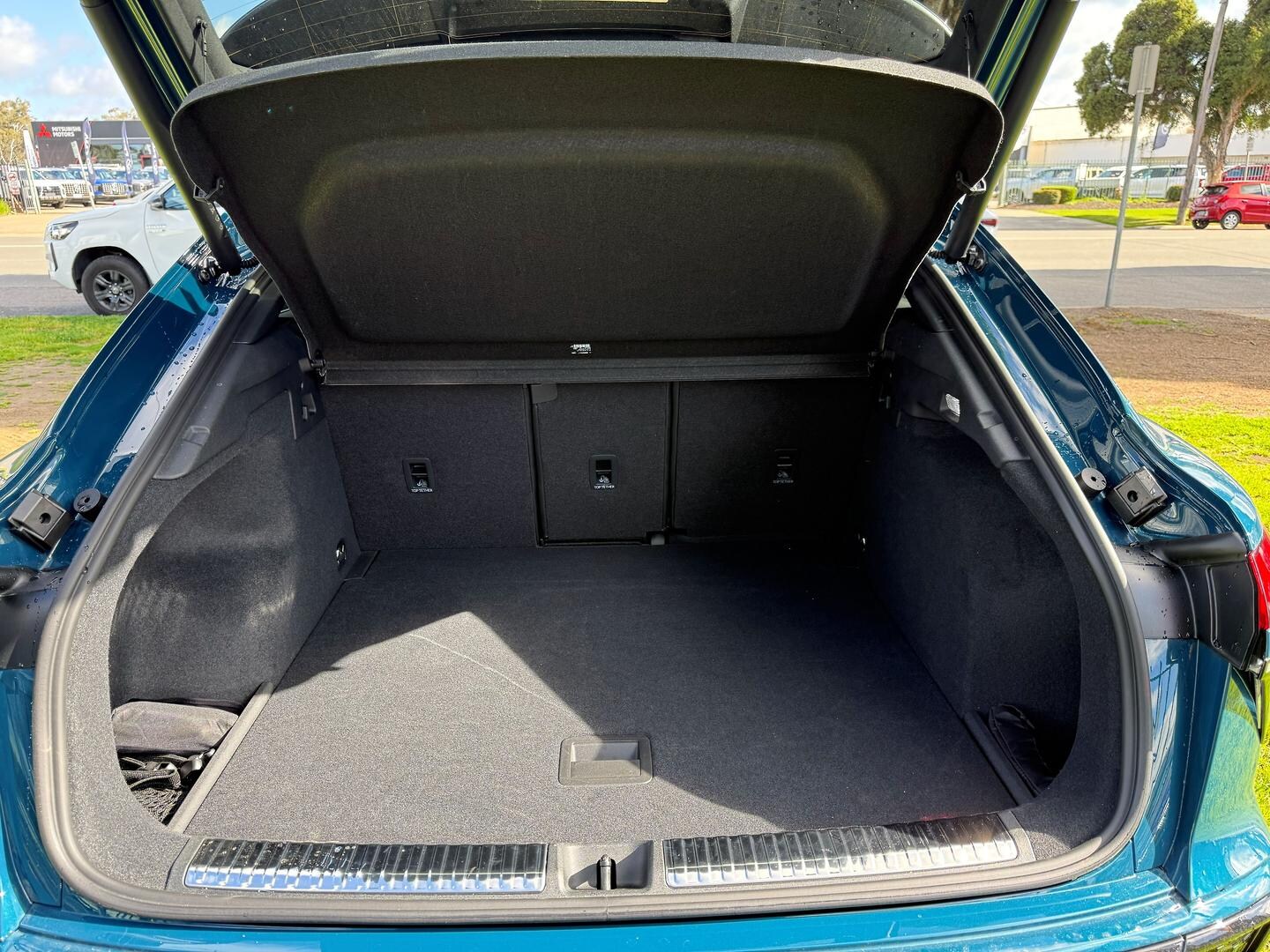Image about Audi Q3 Sportback TFSI quattro 195 kW