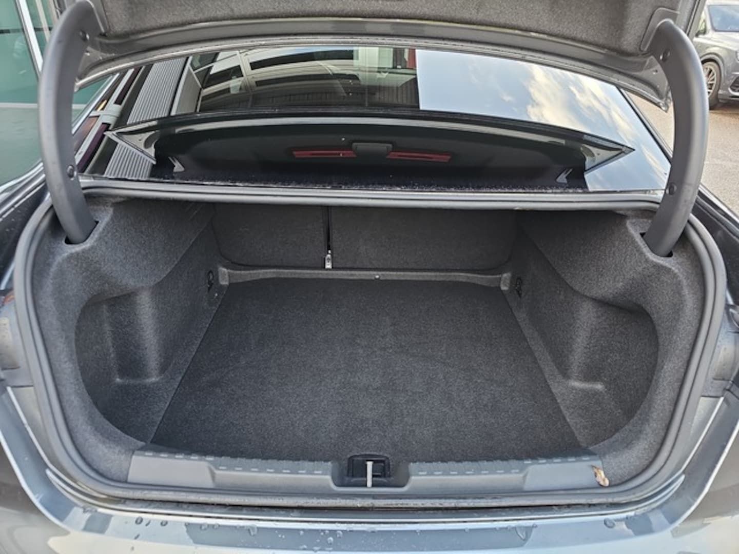 Bild über Audi A3 Limousine S line 35 TDI S tronic - für weitere Informationen kontaktieren Sie den Audi Partner