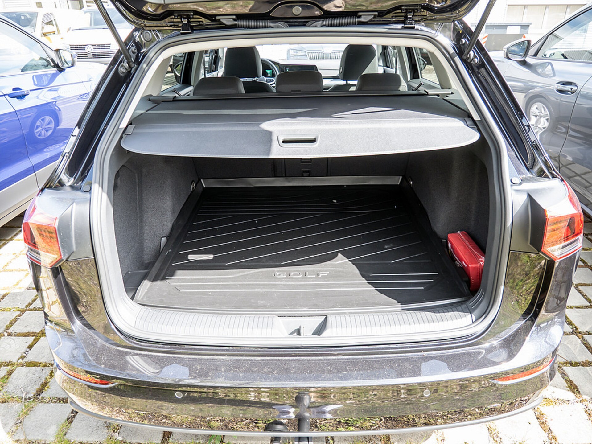 Volkswagen Golf Variant Life