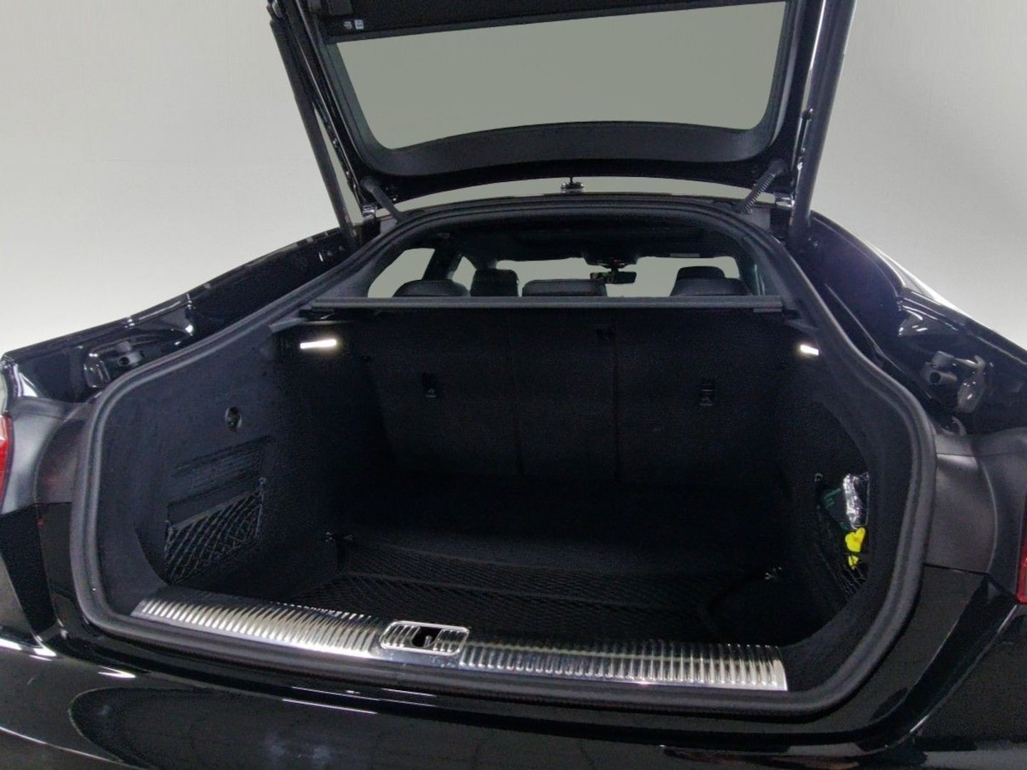 Bild über Audi RS 5 Sportback TFSI quattro tiptronic - für weitere Informationen kontaktieren Sie den Audi Partner