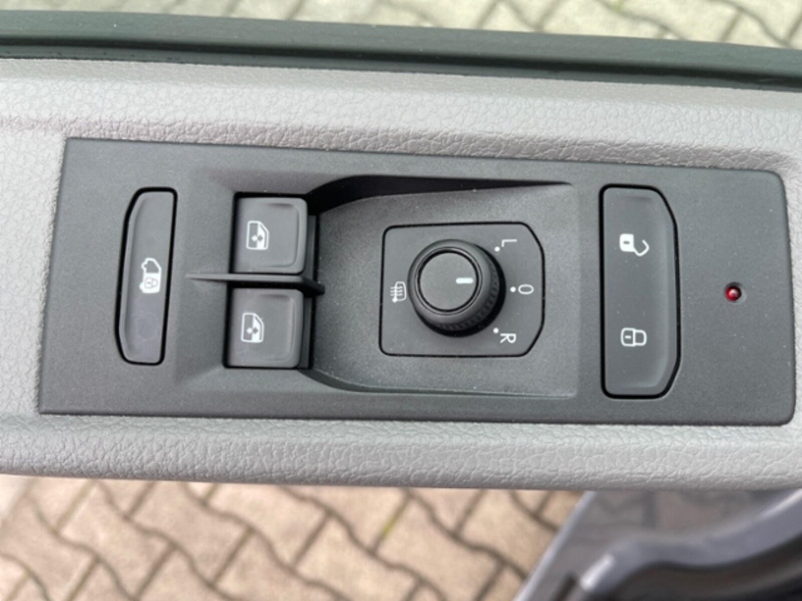 Volkswagen T6.1 Transporter Kasten kurzer Radstand – Bild 16