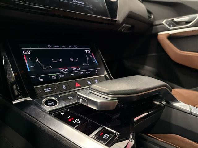 2022 AUDI E-TRON - Image 15