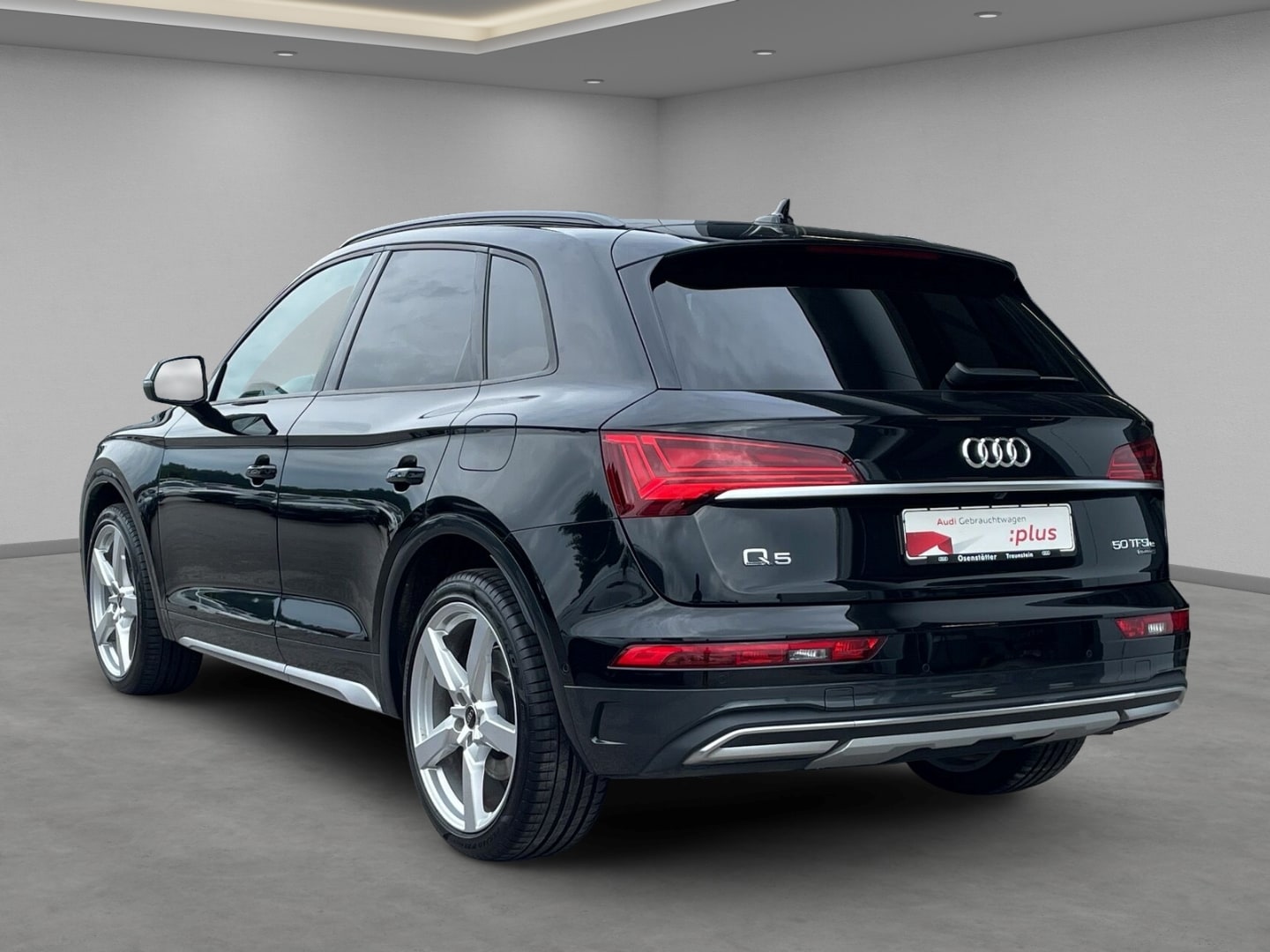 Bild über Audi Q5 TFSI e advanced 50 TFSI e quattro S tronic - für weitere Informationen kontaktieren Sie den Audi Partner