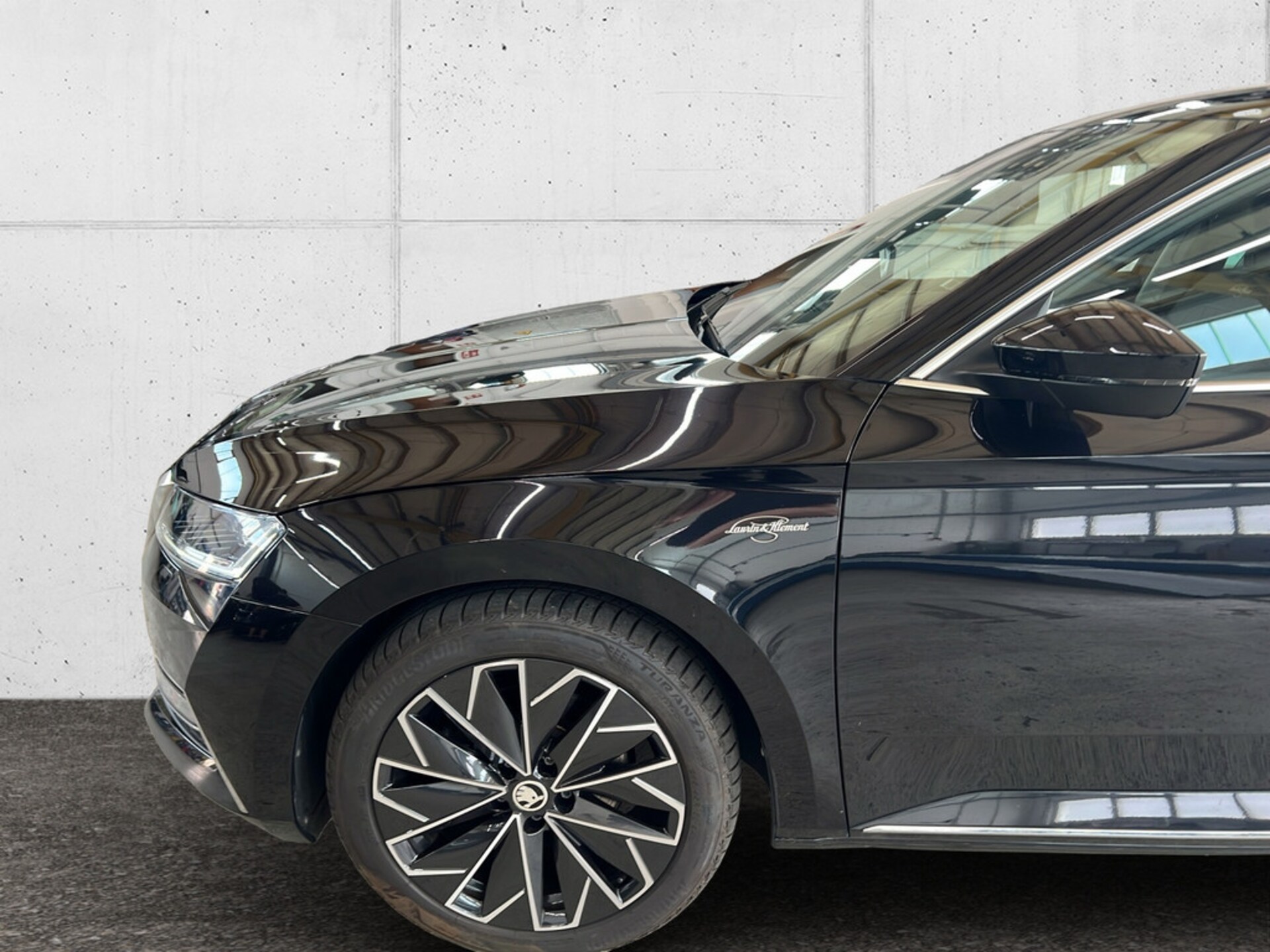 Skoda Superb Combi Laurin & Klement