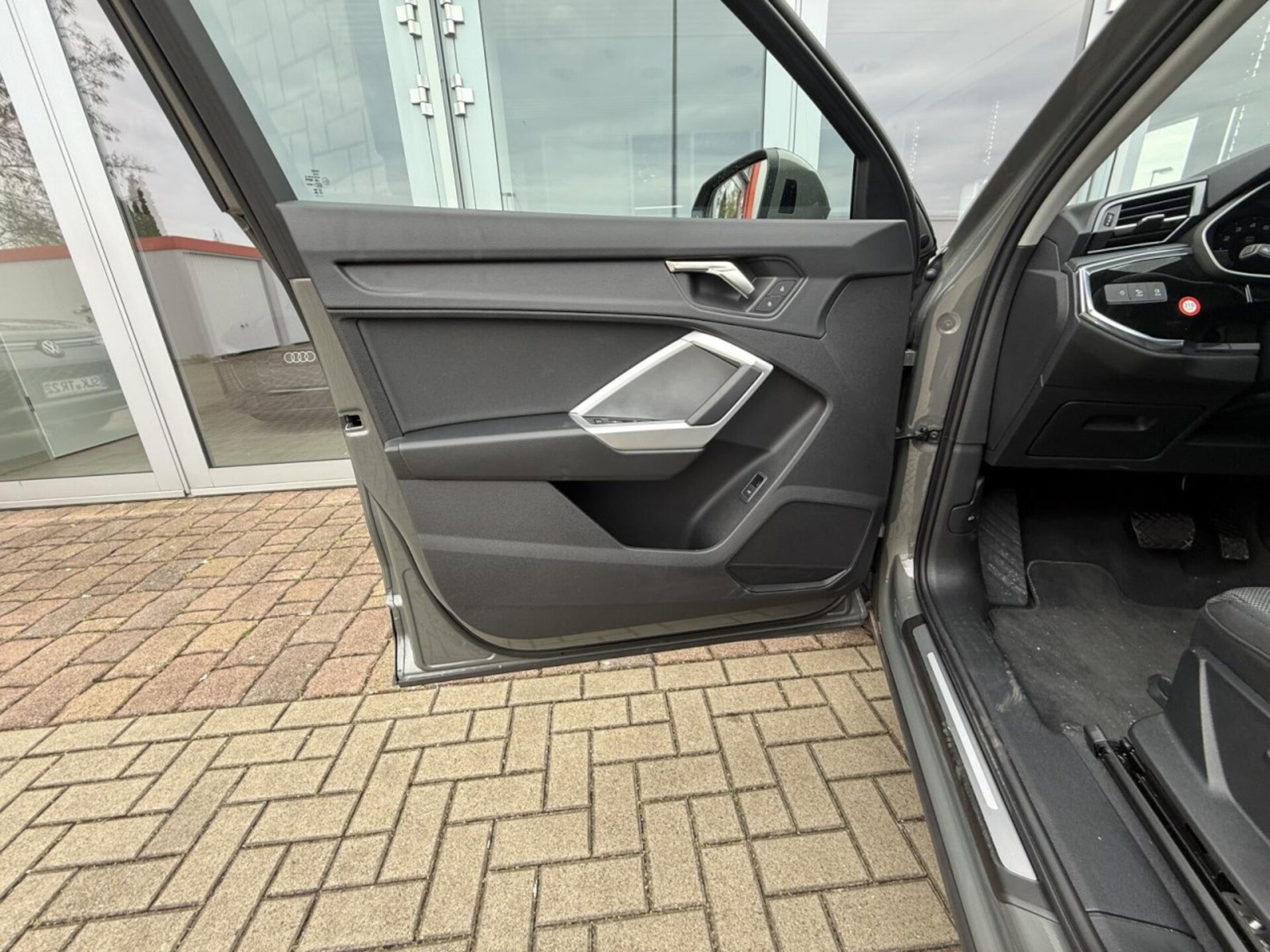 Audi Q3 SUV advanced