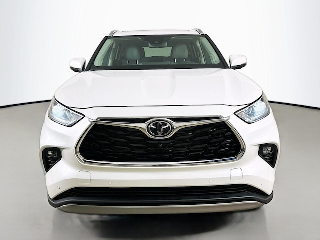 2025 Toyota Highlander Hybrid