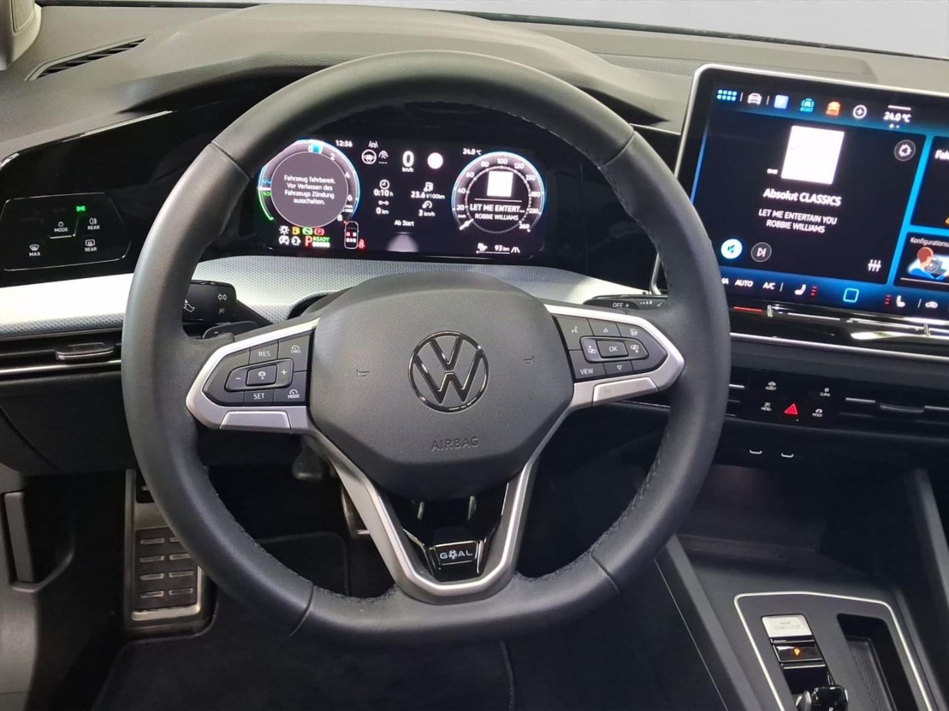 Volkswagen Golf Life