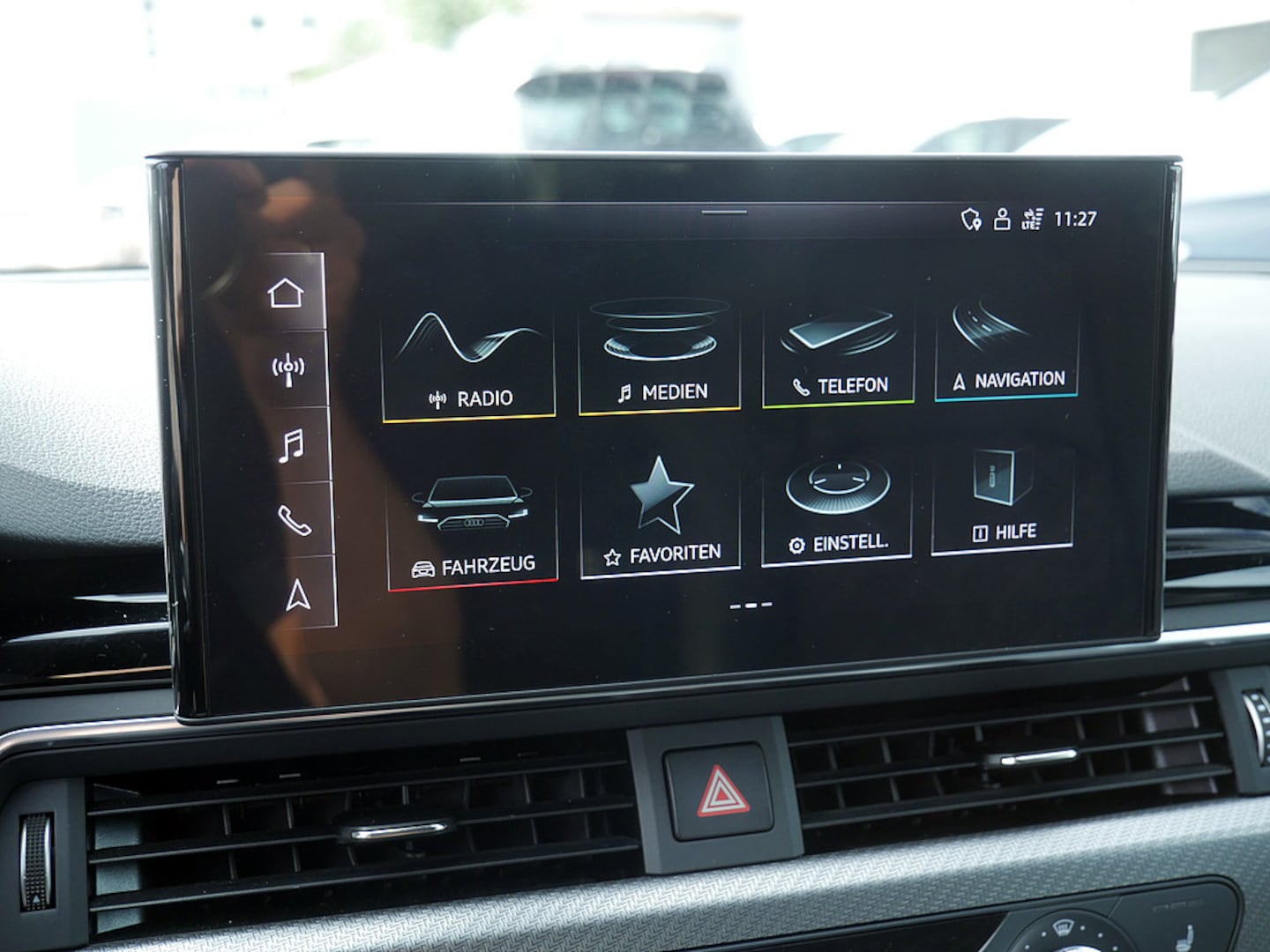 Bild über Audi RS 4 Avant TFSI quattro tiptronic - für weitere Informationen kontaktieren Sie den Audi Partner