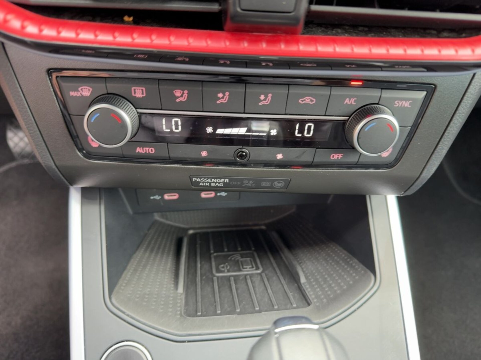 SEAT Arona FR