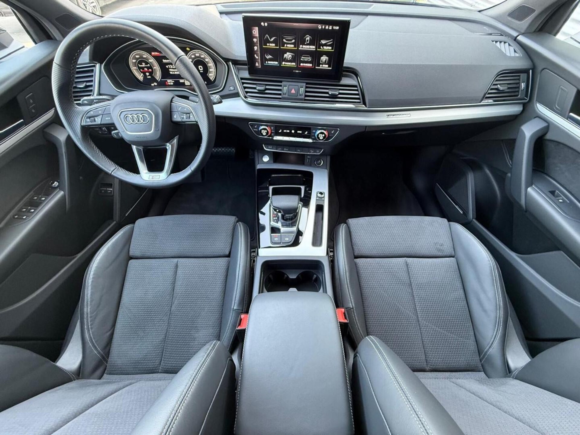 Audi Q5 TFSI e S line