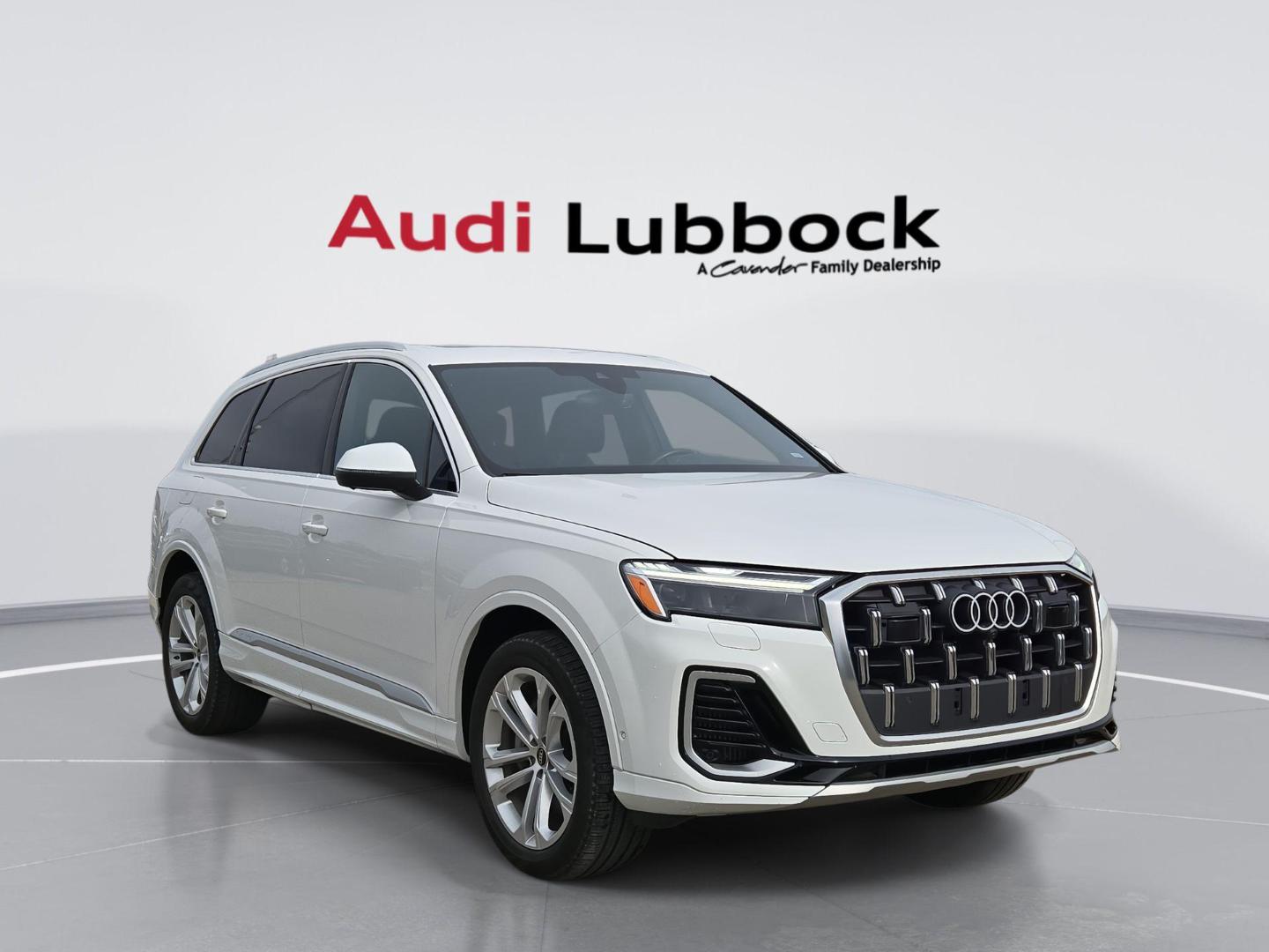 2025 Audi Q7 55 Premium Plus quattro Tiptronic's photo