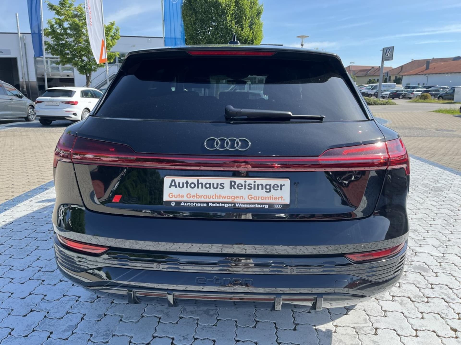 Audi Q8 e-tron S line
