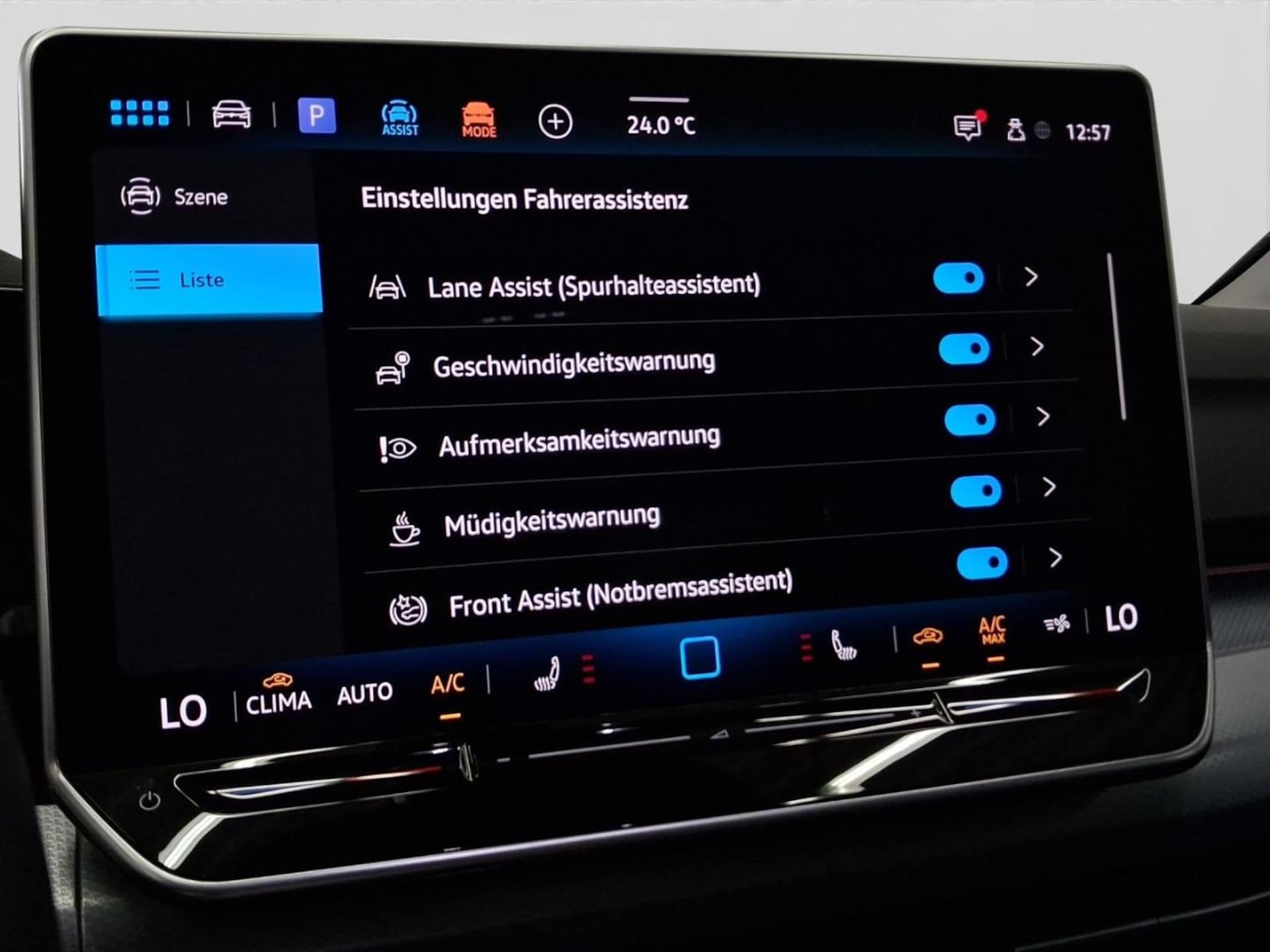 Volkswagen Golf Life