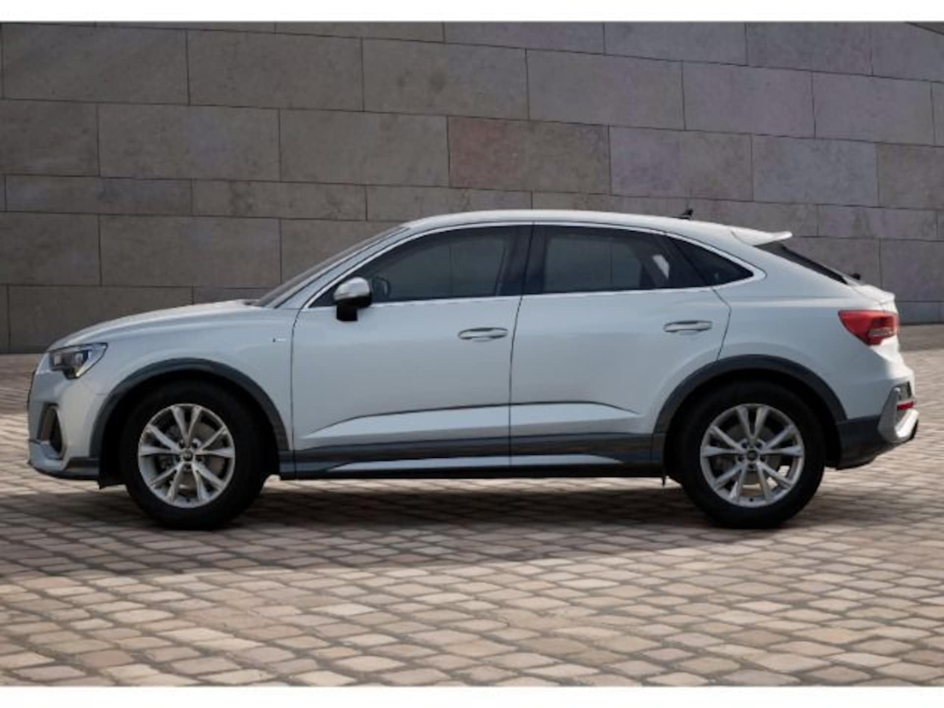 Audi Q3 Sportback S line