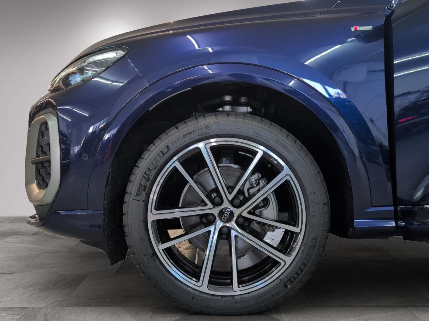 Bild über Audi Q5 Sportback TFSI 150 kW S tronic - für weitere Informationen kontaktieren Sie den Audi Partner