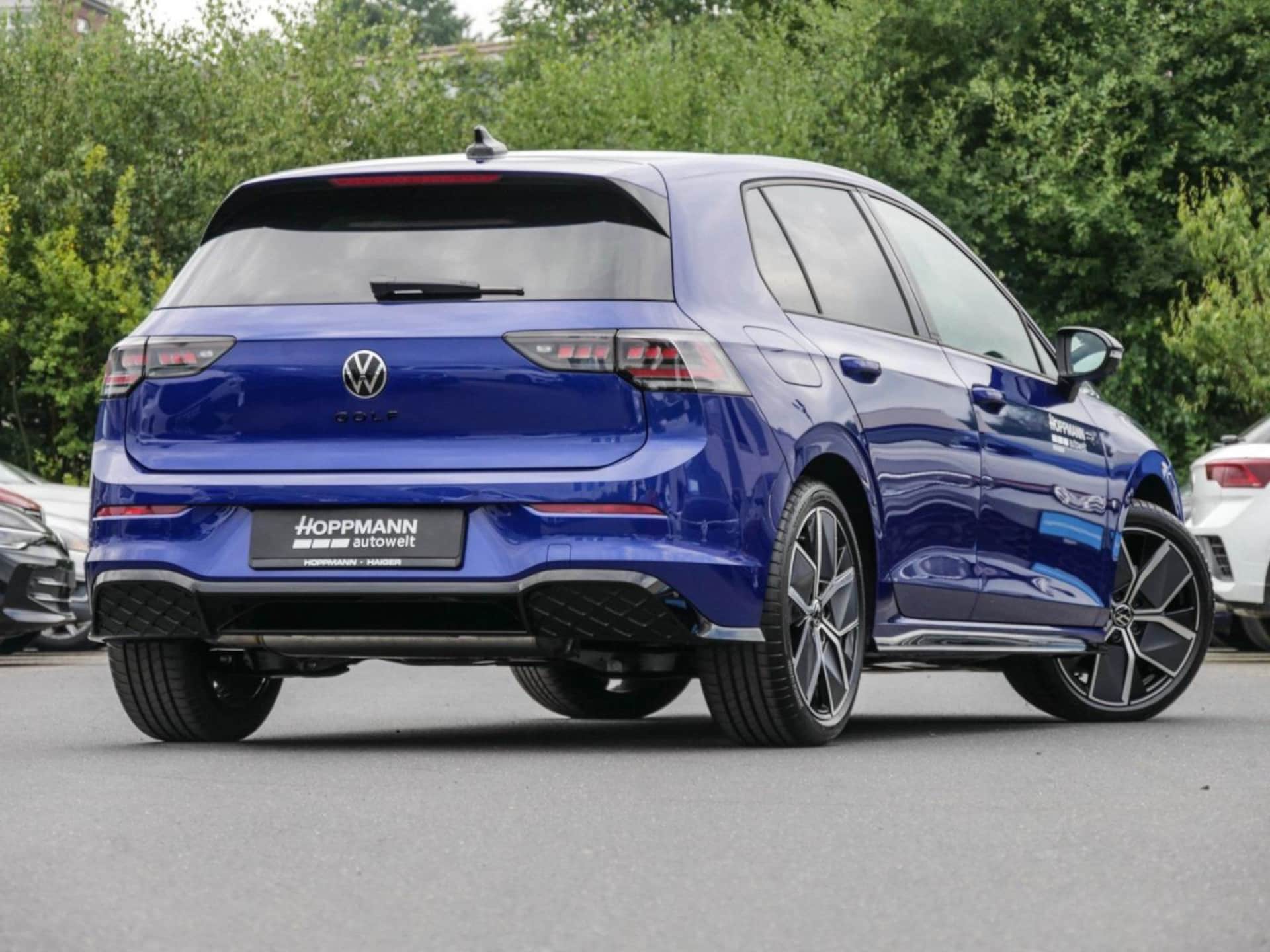 Volkswagen Golf R-Line