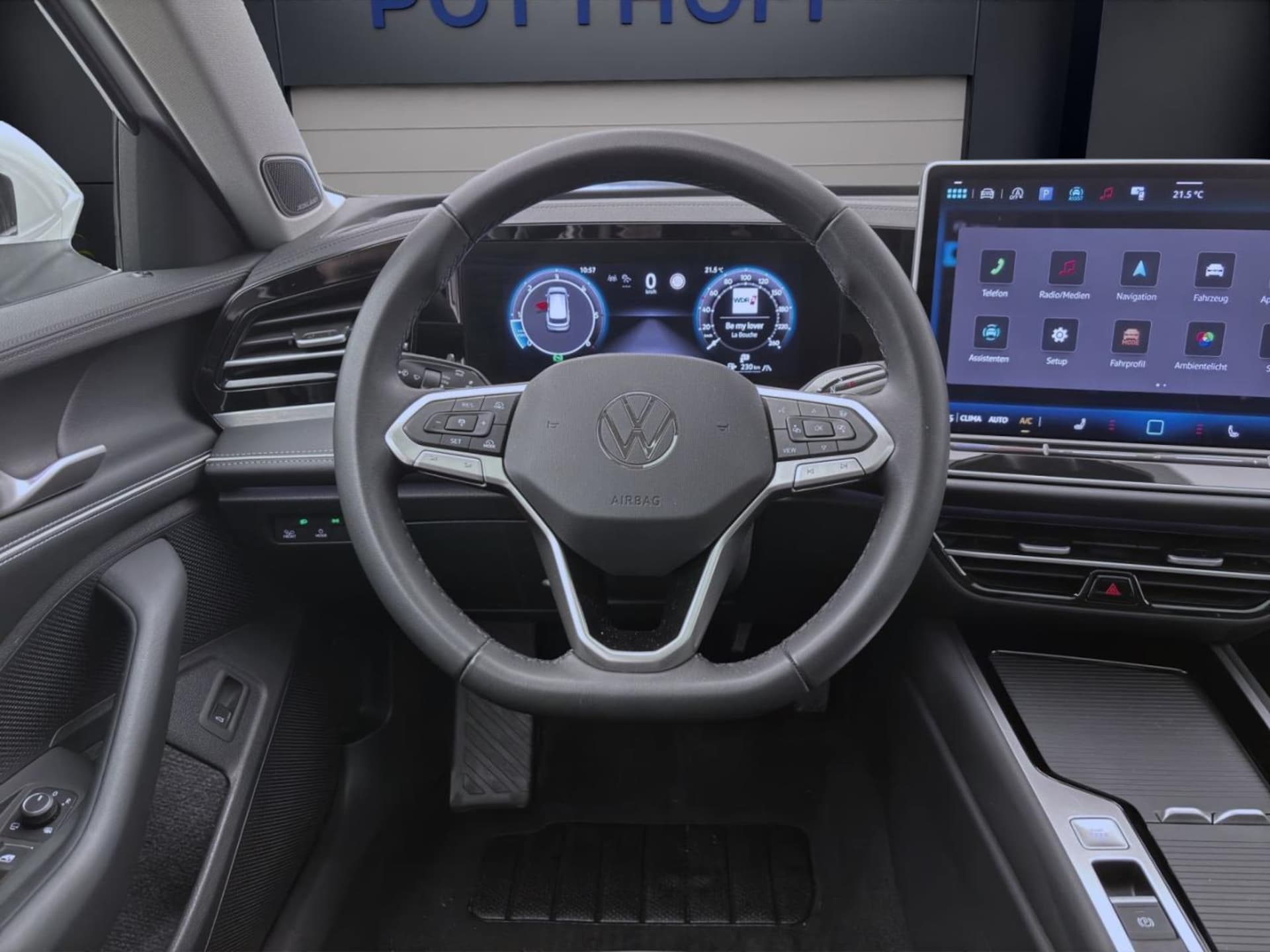 Volkswagen Passat Elegance