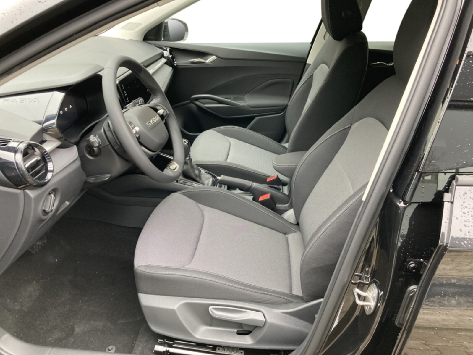 Škoda Fabia – Bild 10