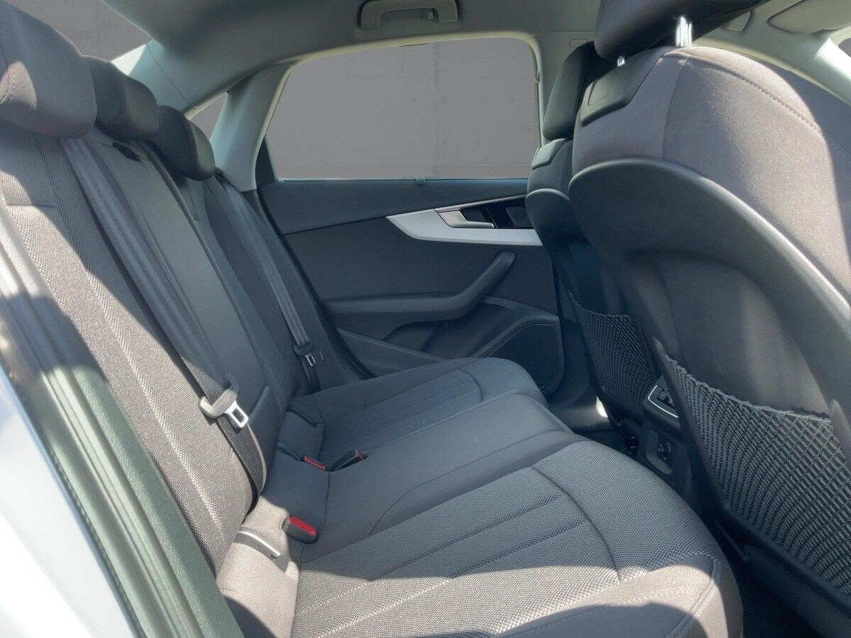 Image about Audi A4 Limousine 30 TDI S tronic