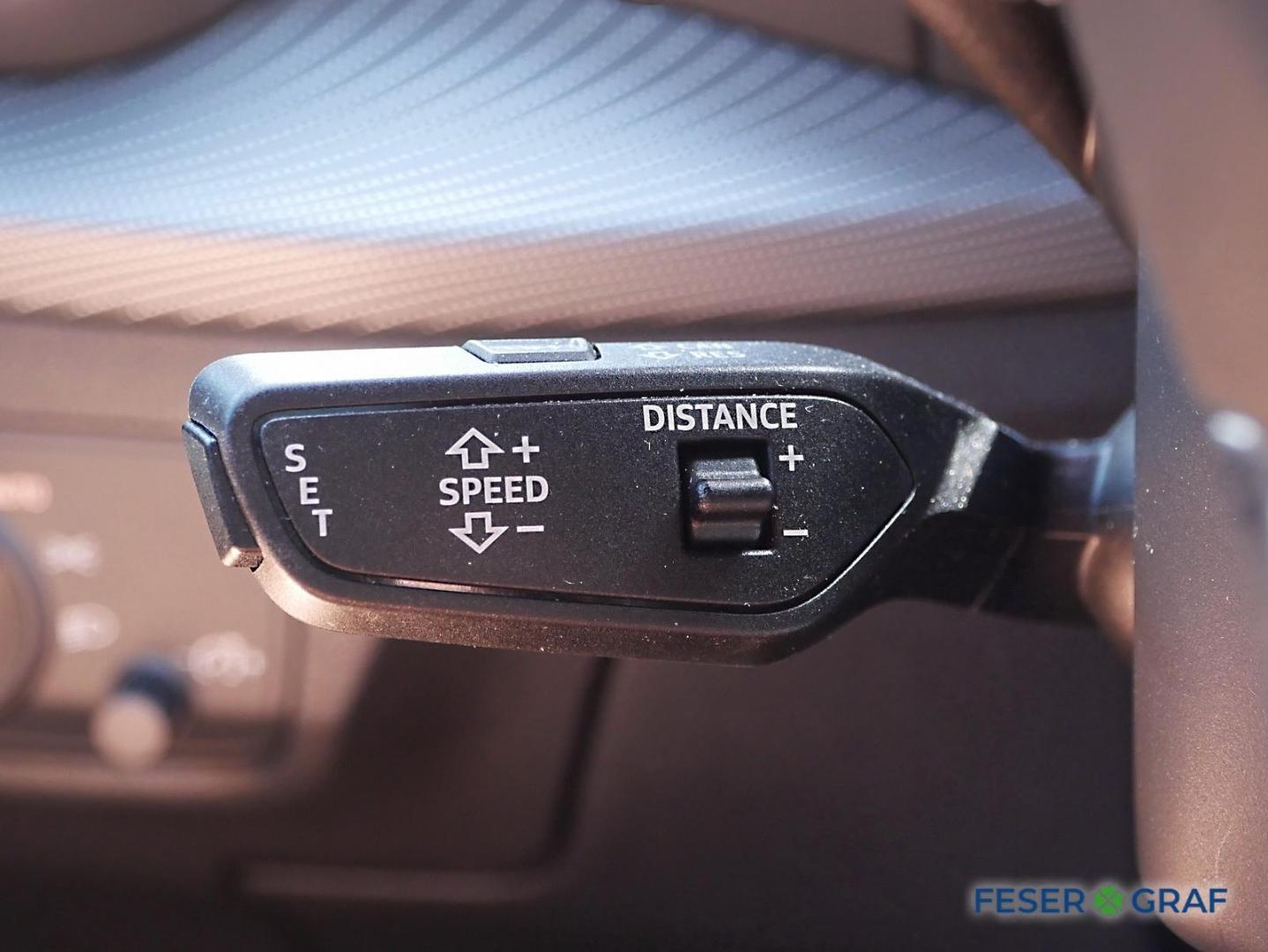 Image about Audi Q2 S line 35 TFSI S tronic