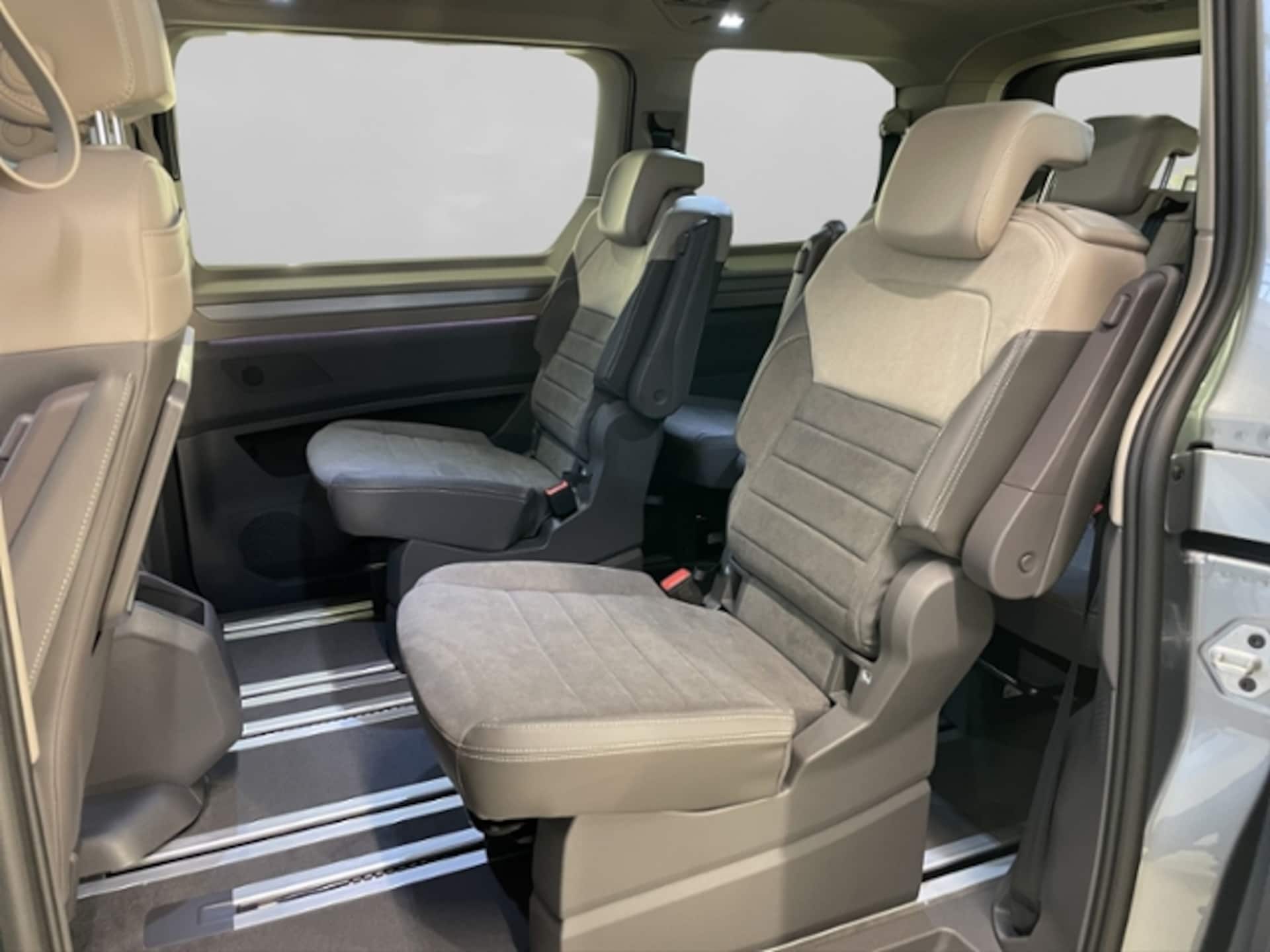 Volkswagen Multivan Style