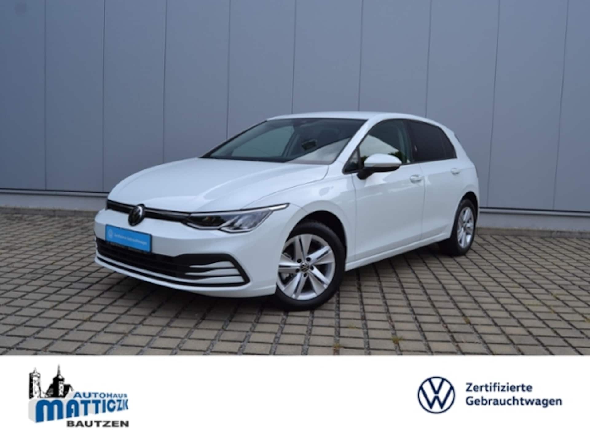 Volkswagen Golf Life