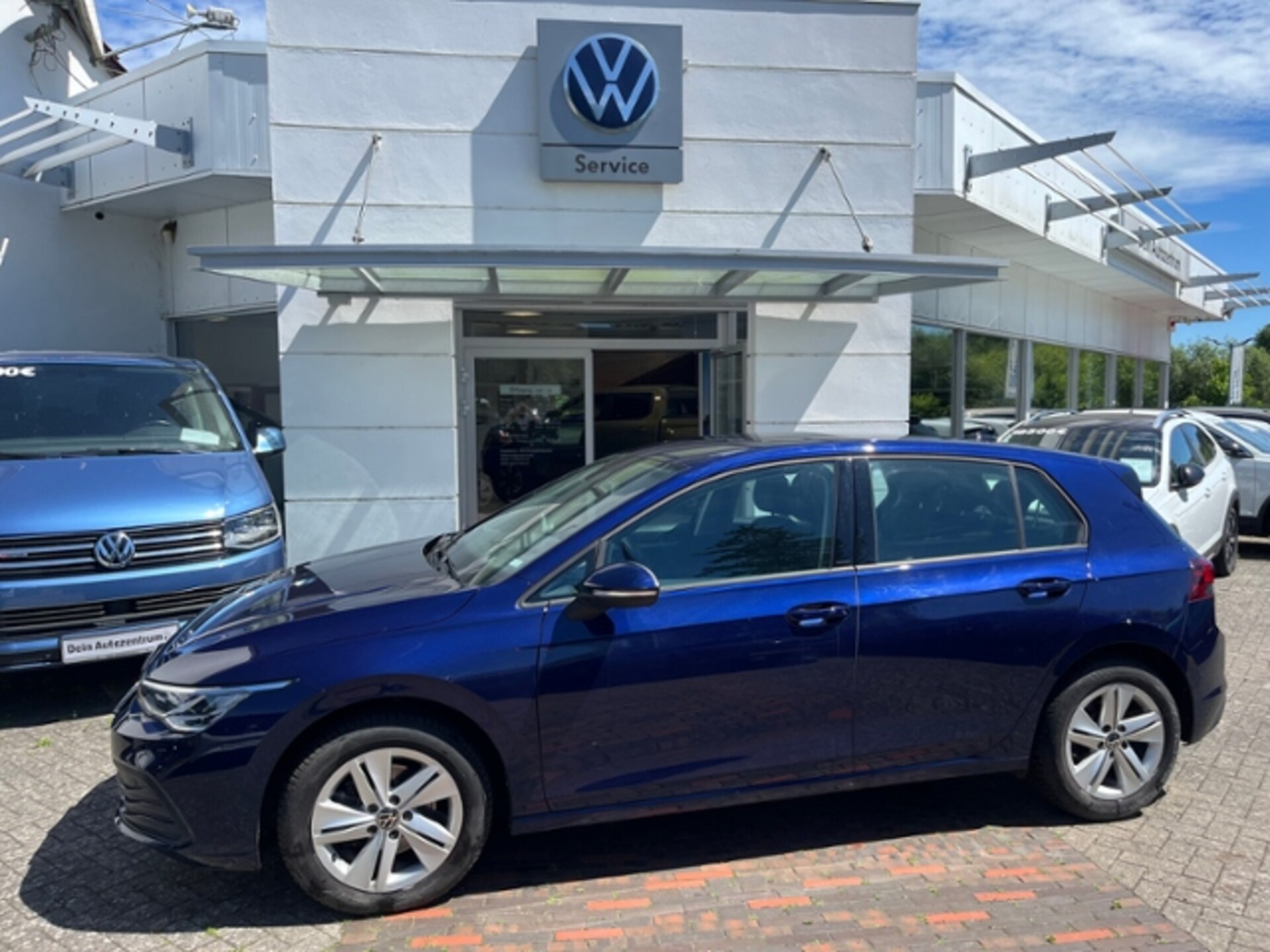 Volkswagen Golf Life
