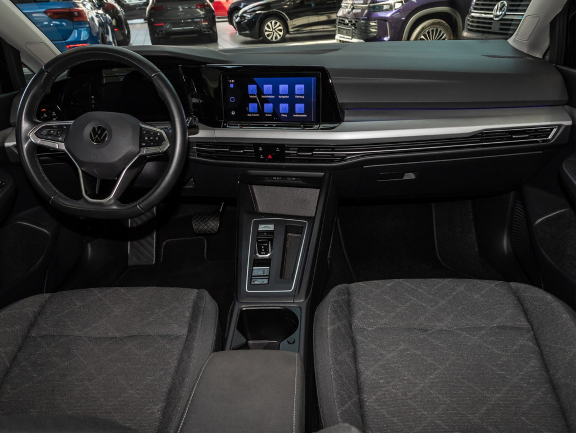 Volkswagen Golf Variant Life