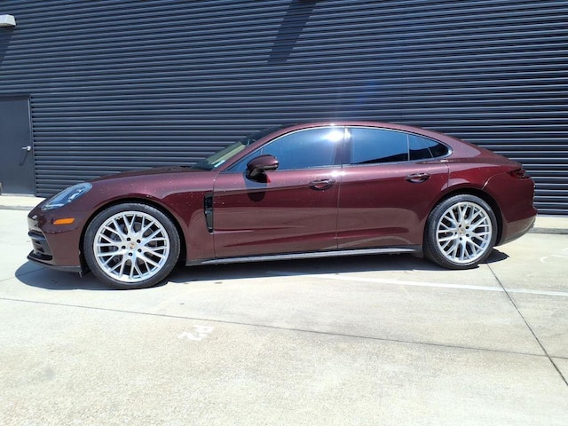 2019 Porsche Panamera