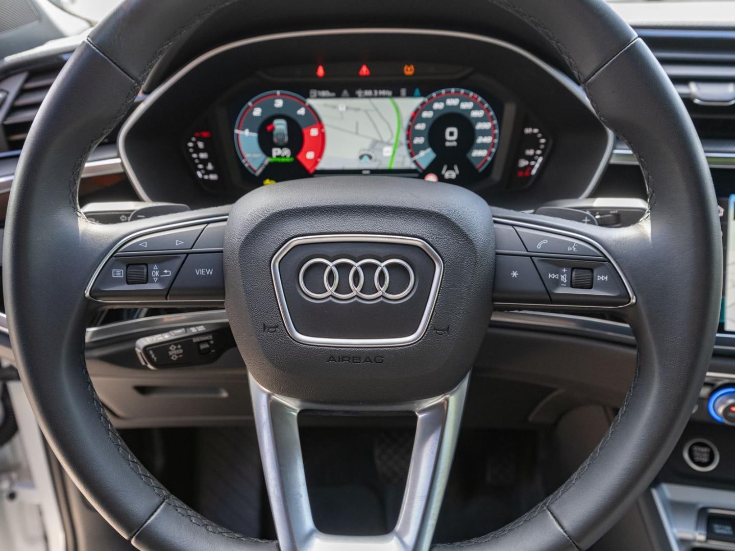 Bild über Audi Q3 Sportback S line 35 TDI S tronic - für weitere Informationen kontaktieren Sie den Audi Partner