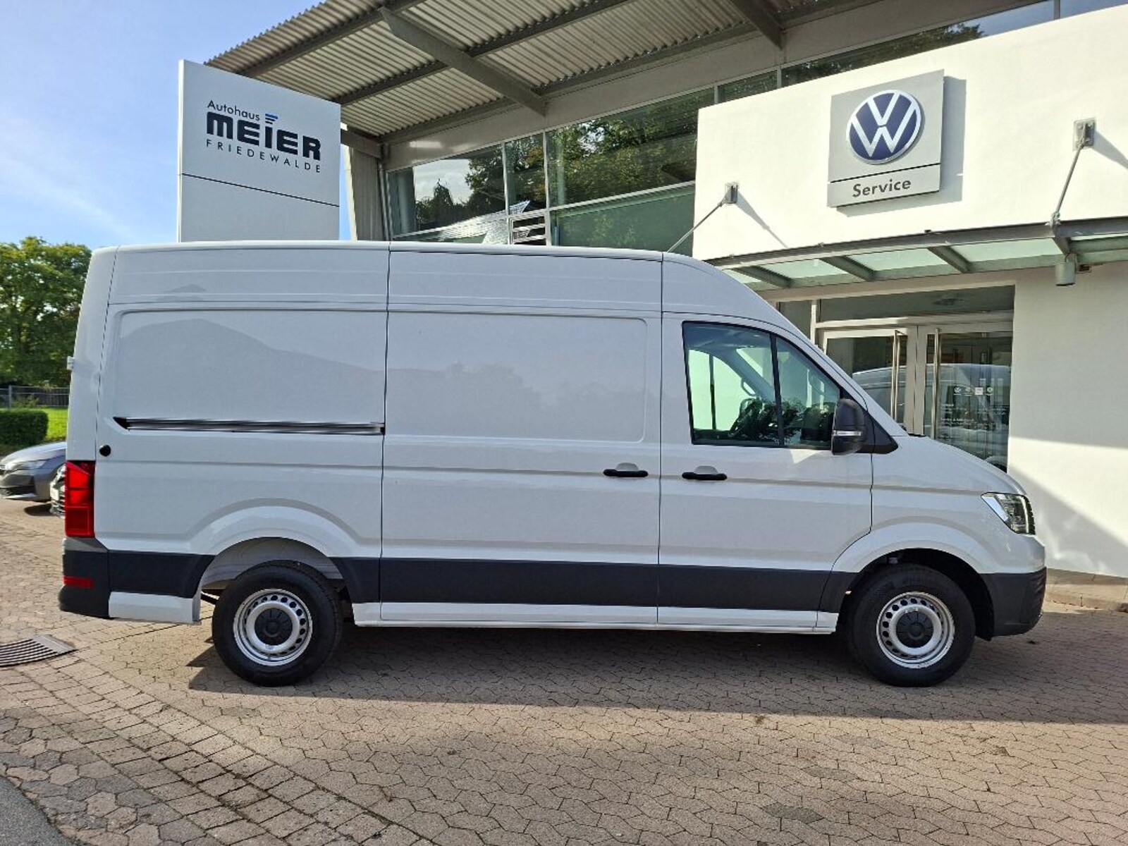 Volkswagen Crafter Kasten mittlerer Radstand – Bild 4