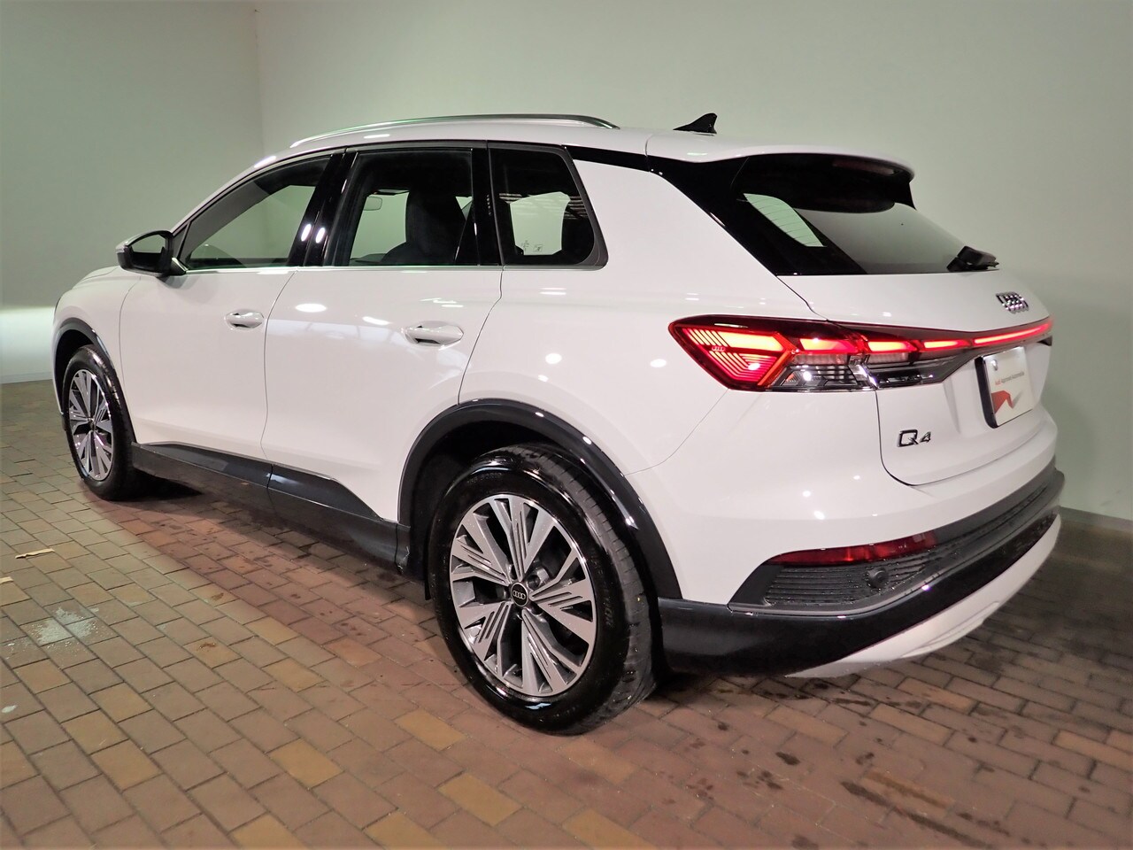 Image about Audi Q4 e-tron 40 e-tron 150,00 kW