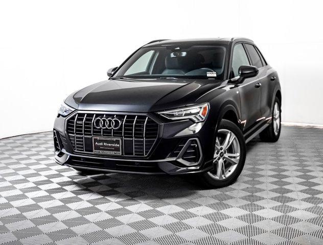 2024 Audi Q3 S Line Premium's photo