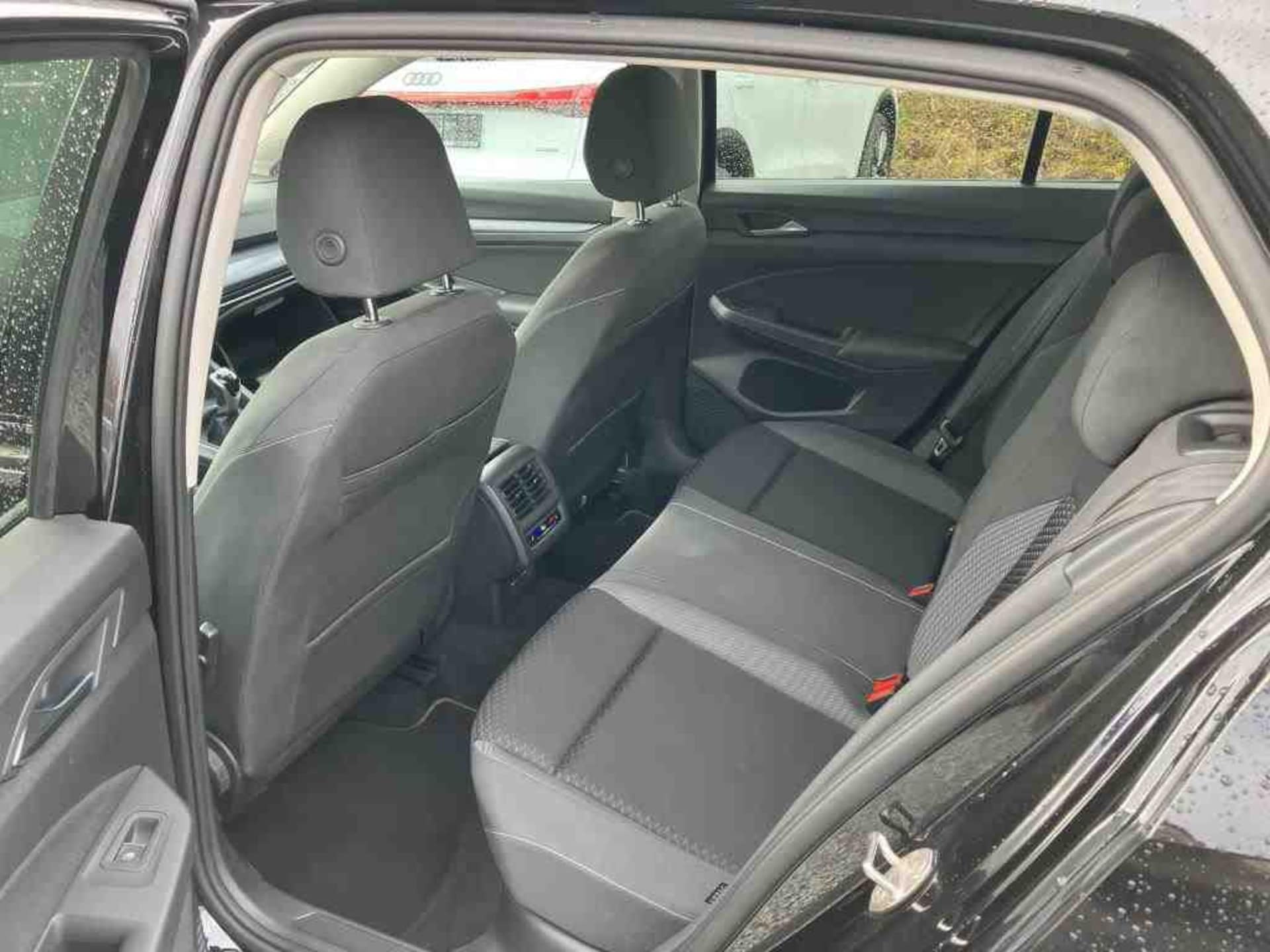 Volkswagen Golf Active