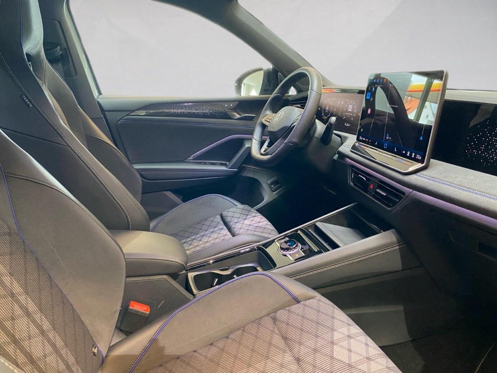Volkswagen Tiguan – Bild 10