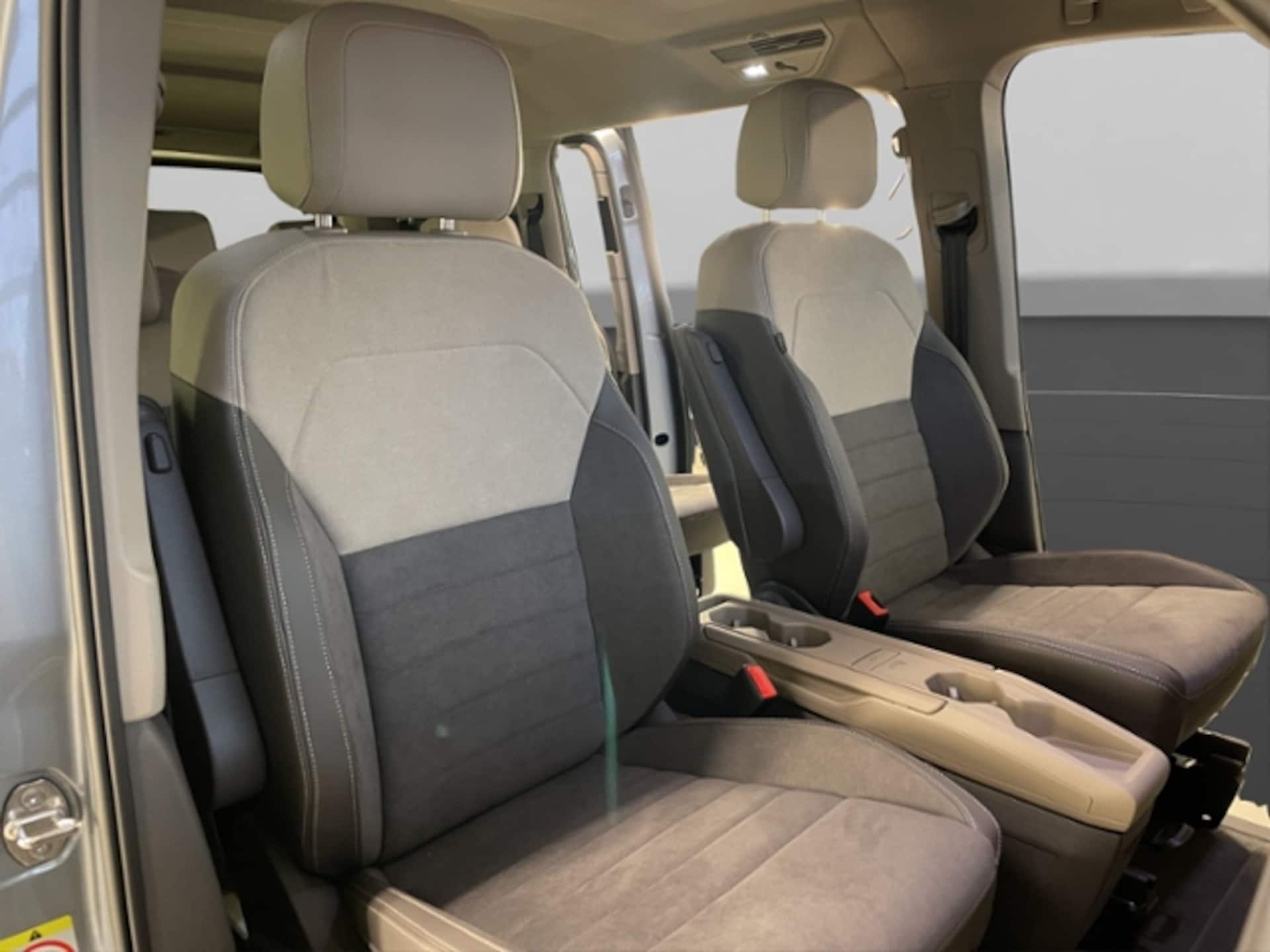 Volkswagen Multivan Style