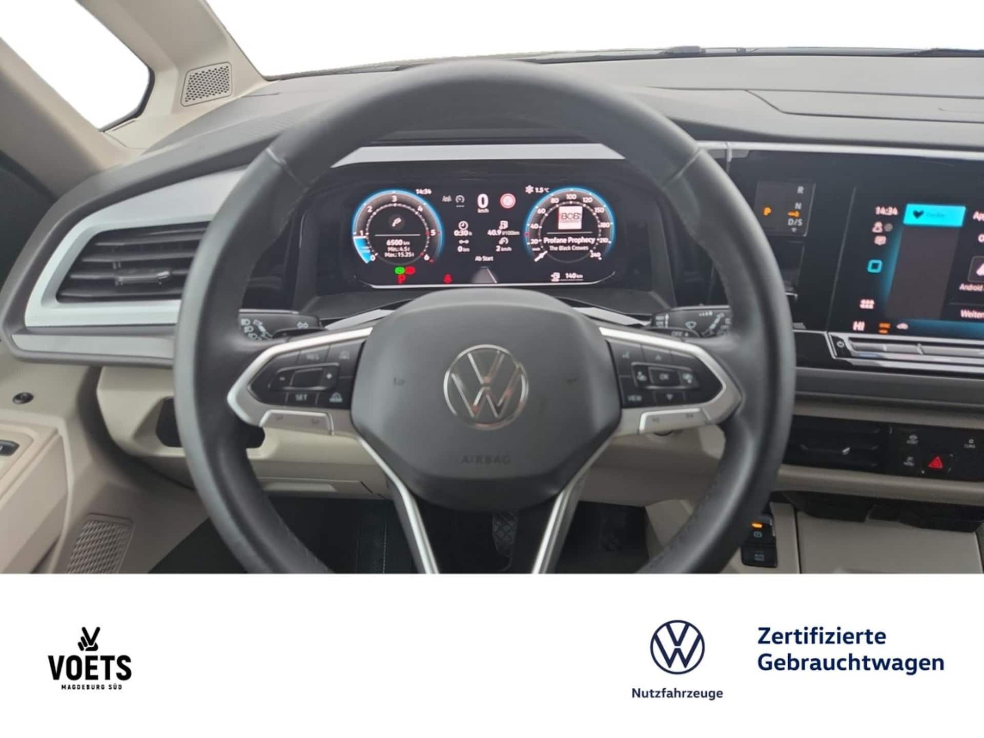 Volkswagen Multivan Basis-Modell