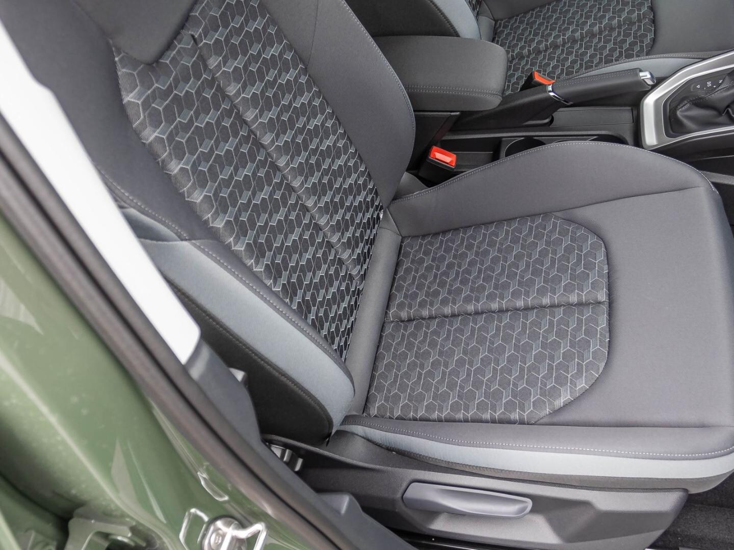 Bild über Audi A1 Sportback advanced 25 TFSI S tronic - für weitere Informationen kontaktieren Sie den Audi Partner