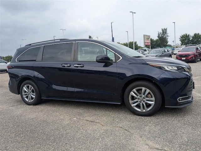 2022 Toyota Sienna