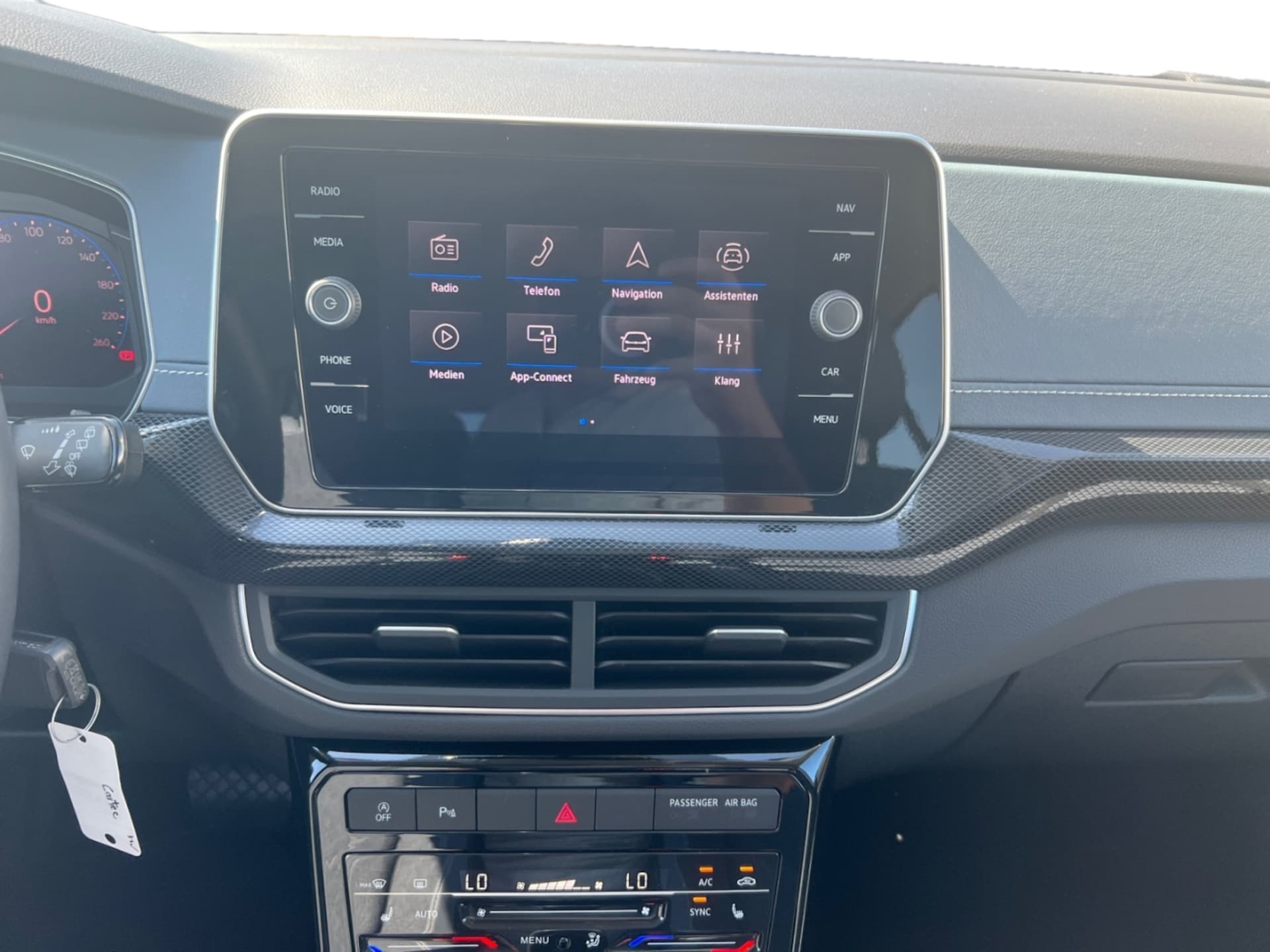 Volkswagen T-Cross Style