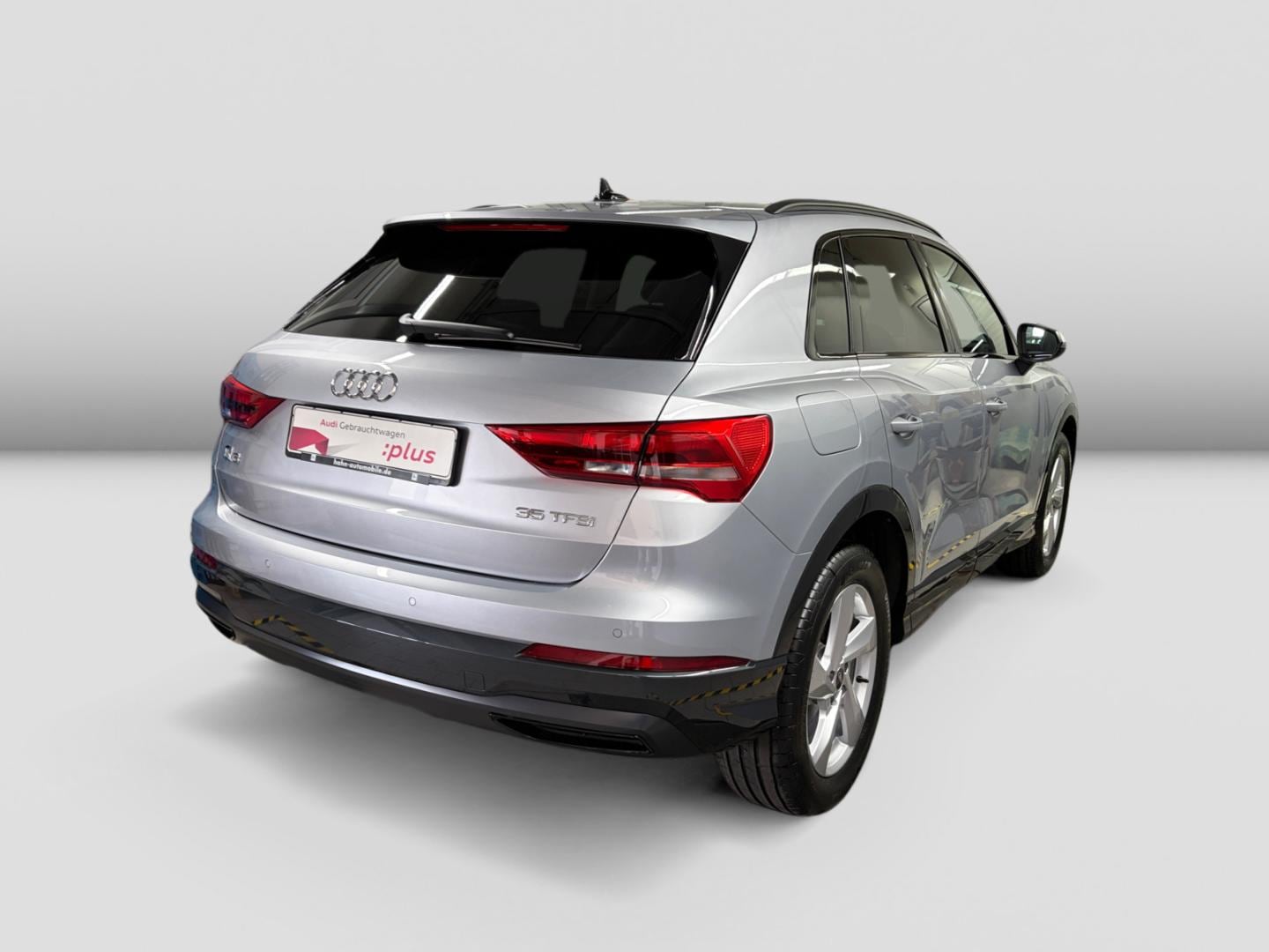 Bild über Audi Q3 TFSI 110 kW S tronic - für weitere Informationen kontaktieren Sie den Audi Partner