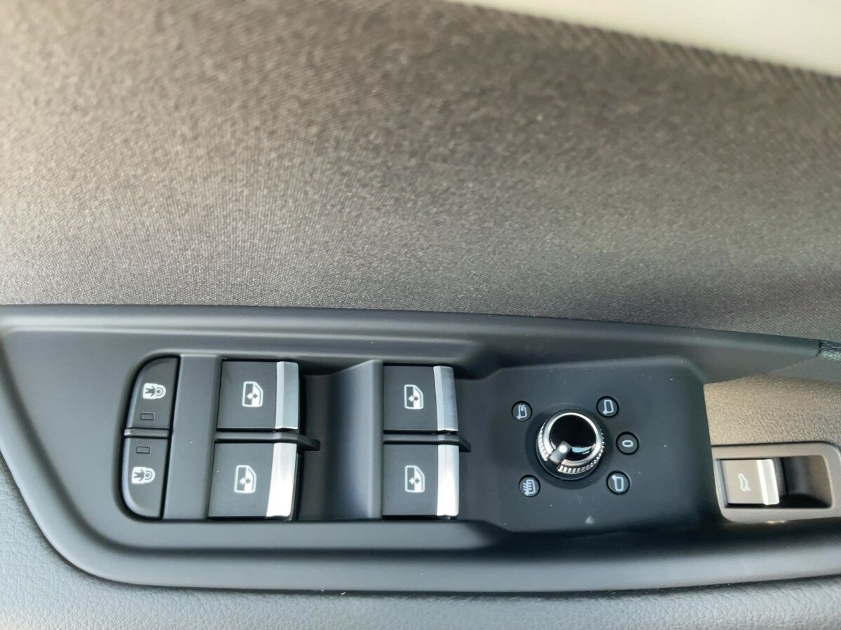 Image about Audi A4 Limousine 30 TDI S tronic