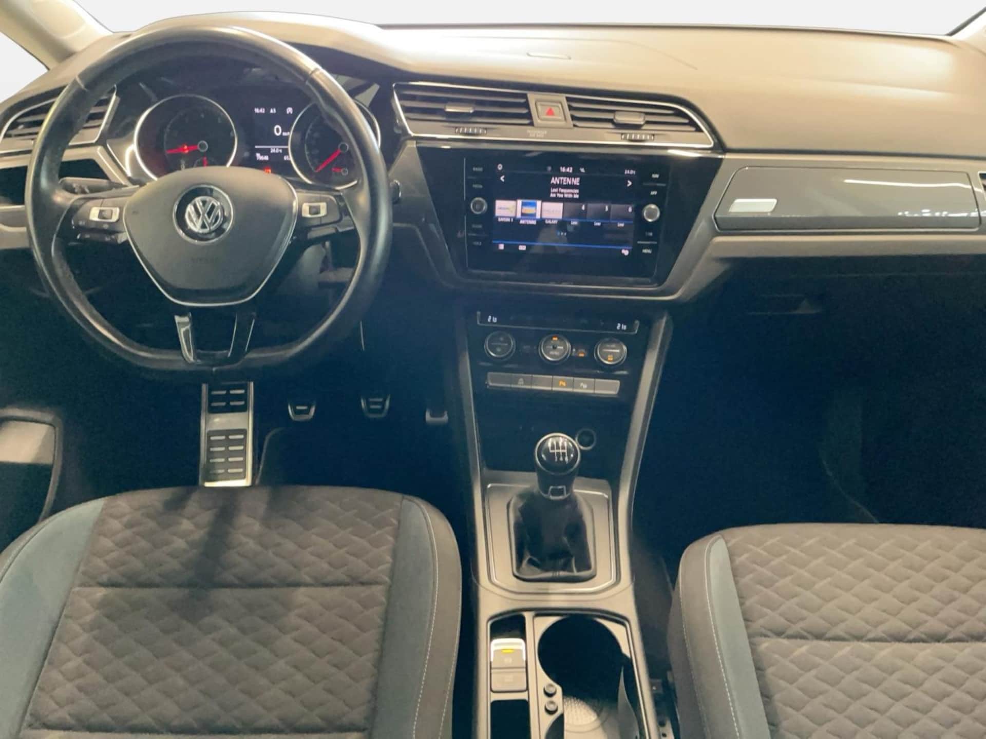 Volkswagen Touran IQ.DRIVE